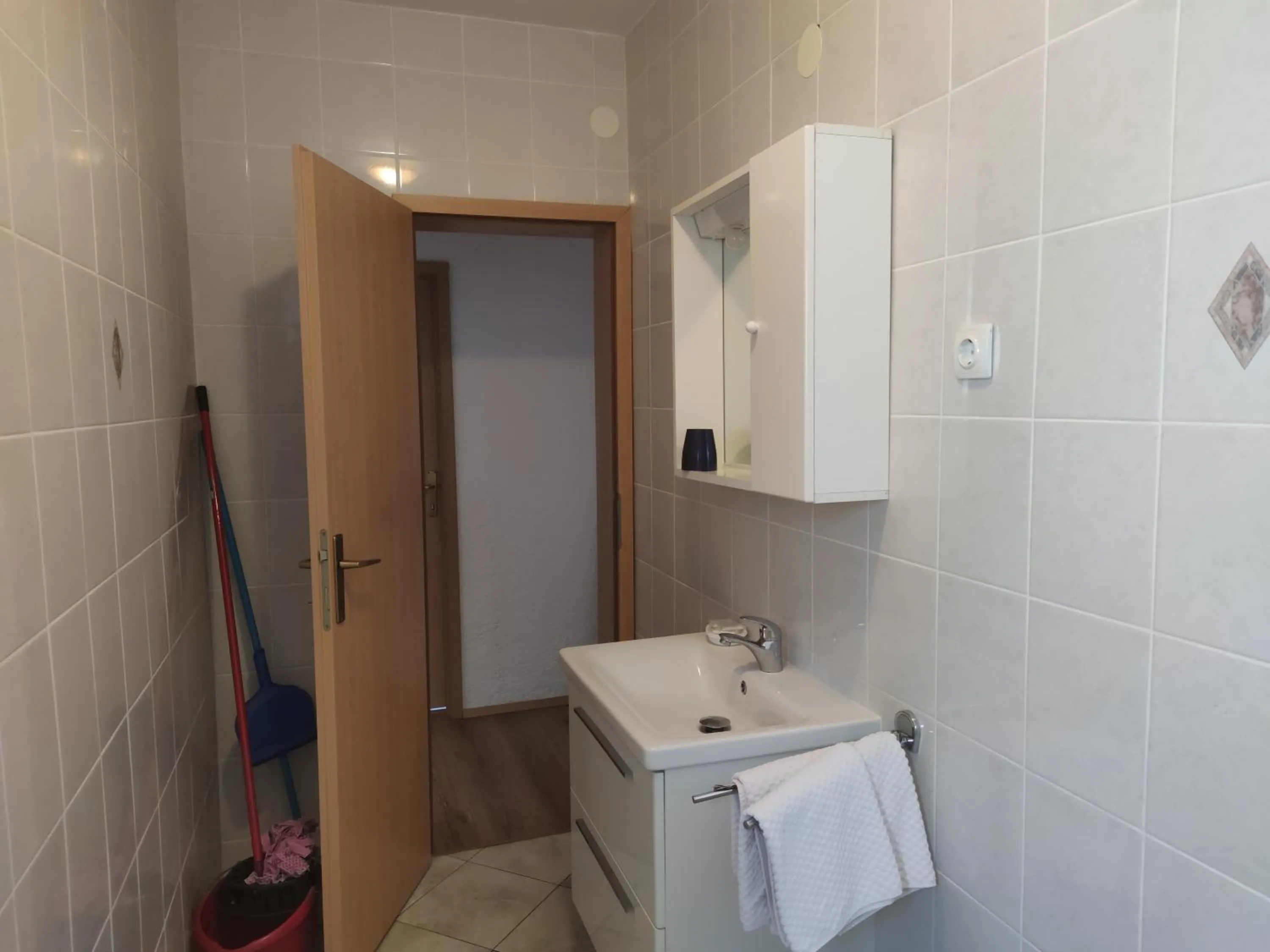Bathroom in Apartments Dijana