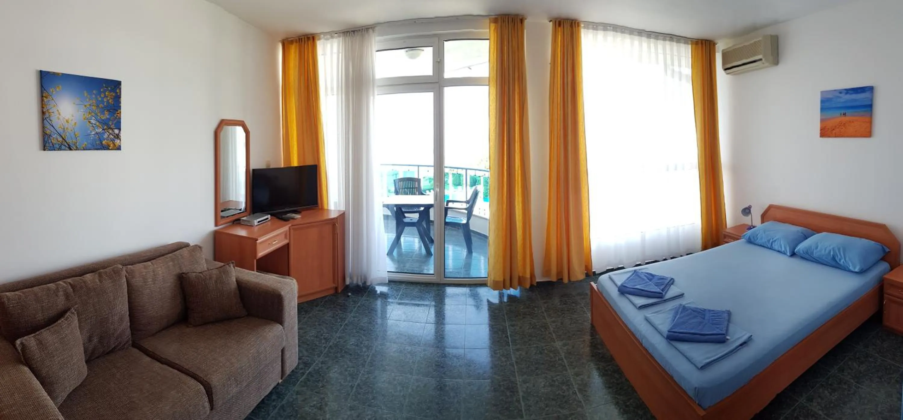 Bed in Riviera Complex 6