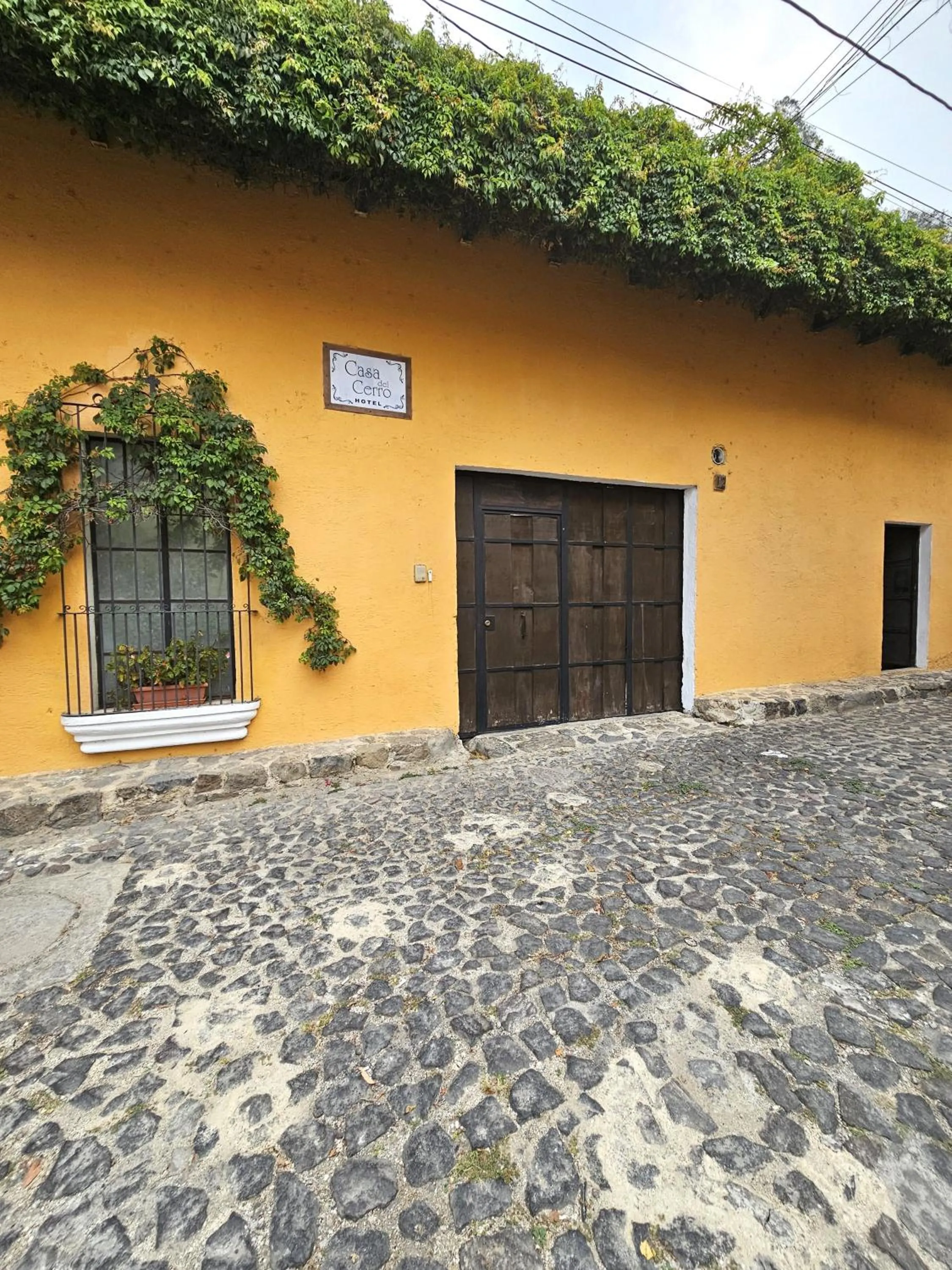 Property building in Hotel Casa del Cerro