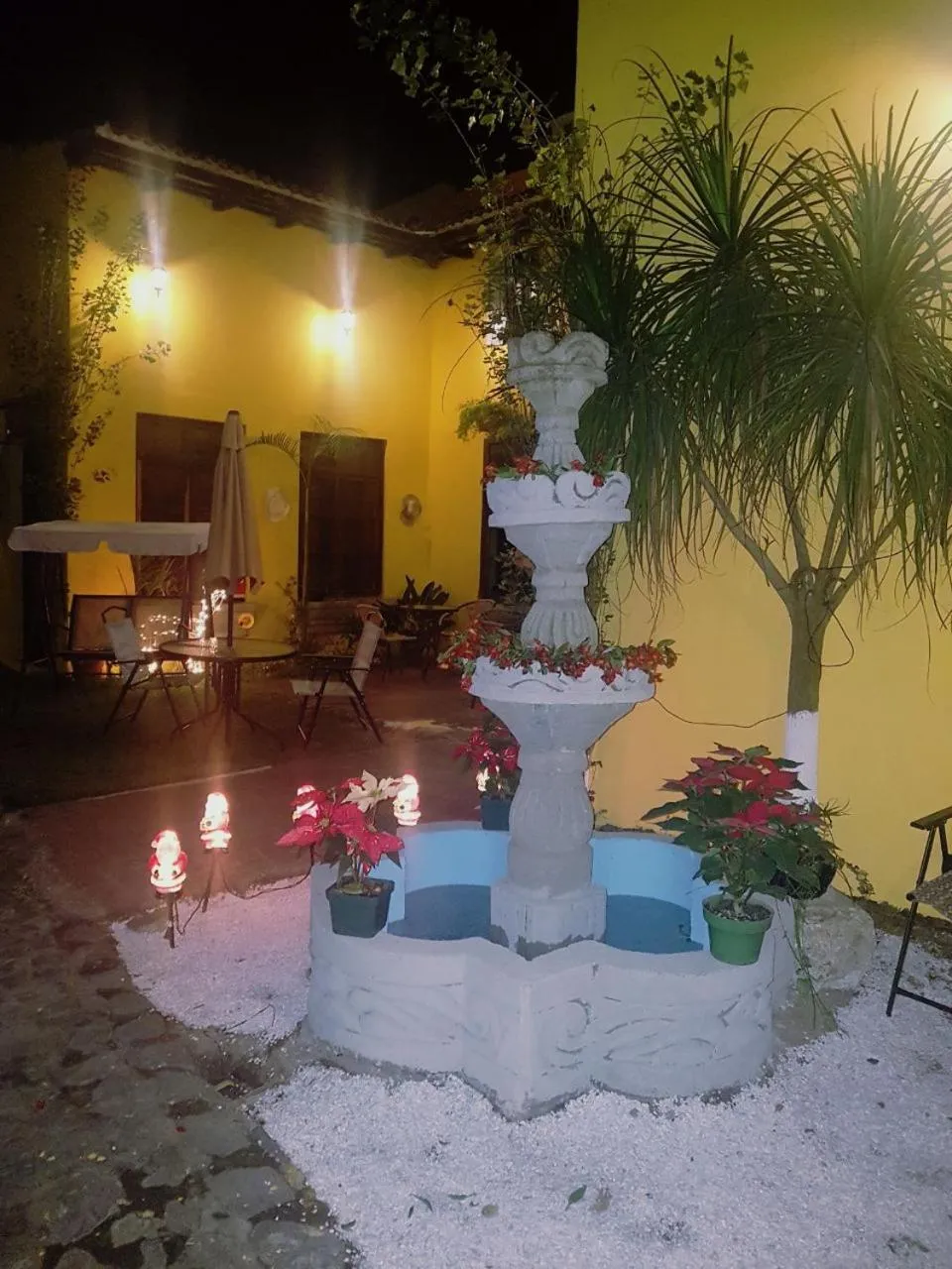 Patio in Hotel Casa del Cerro