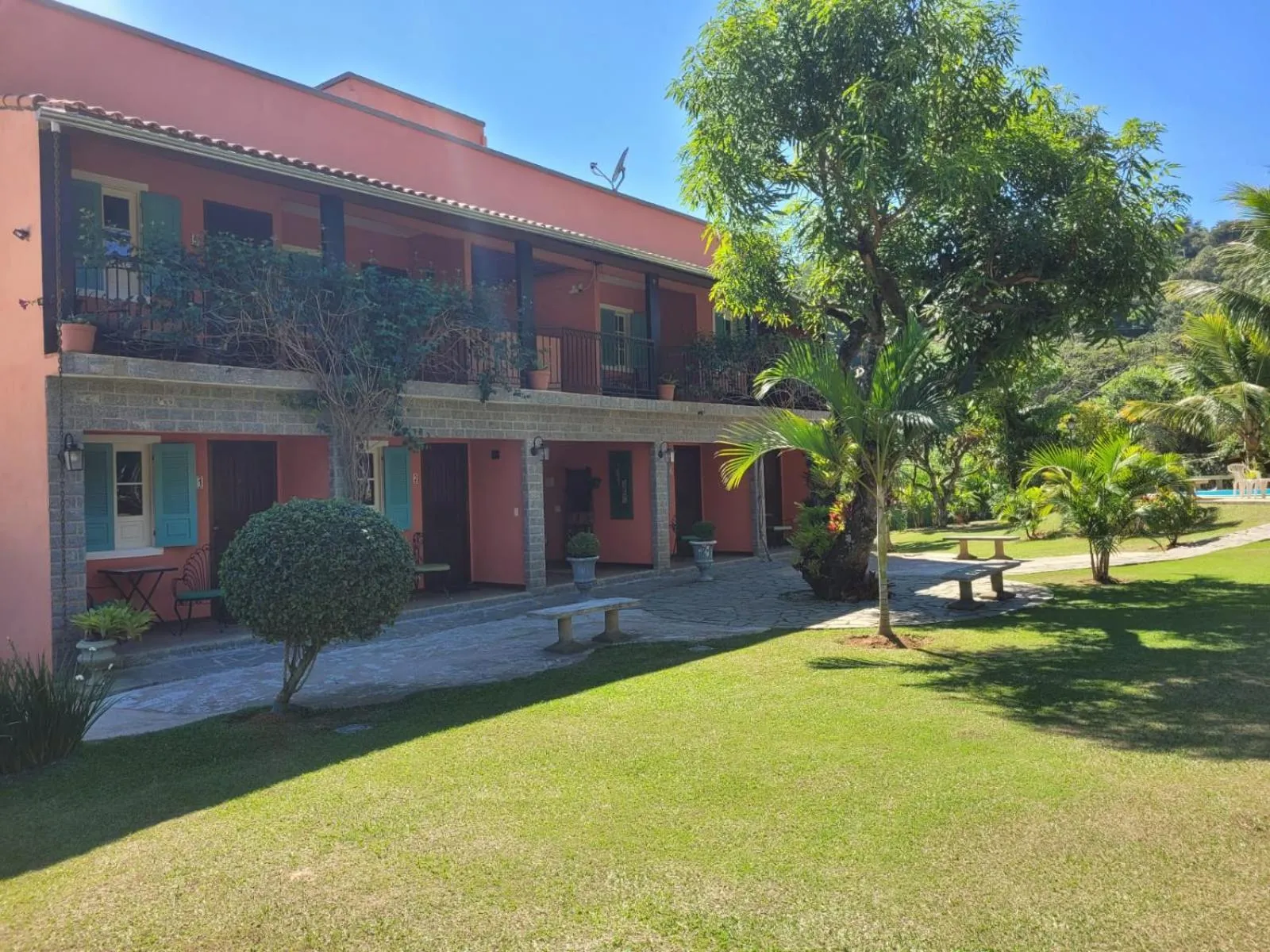 Property building in Pousada Villa Terracotta