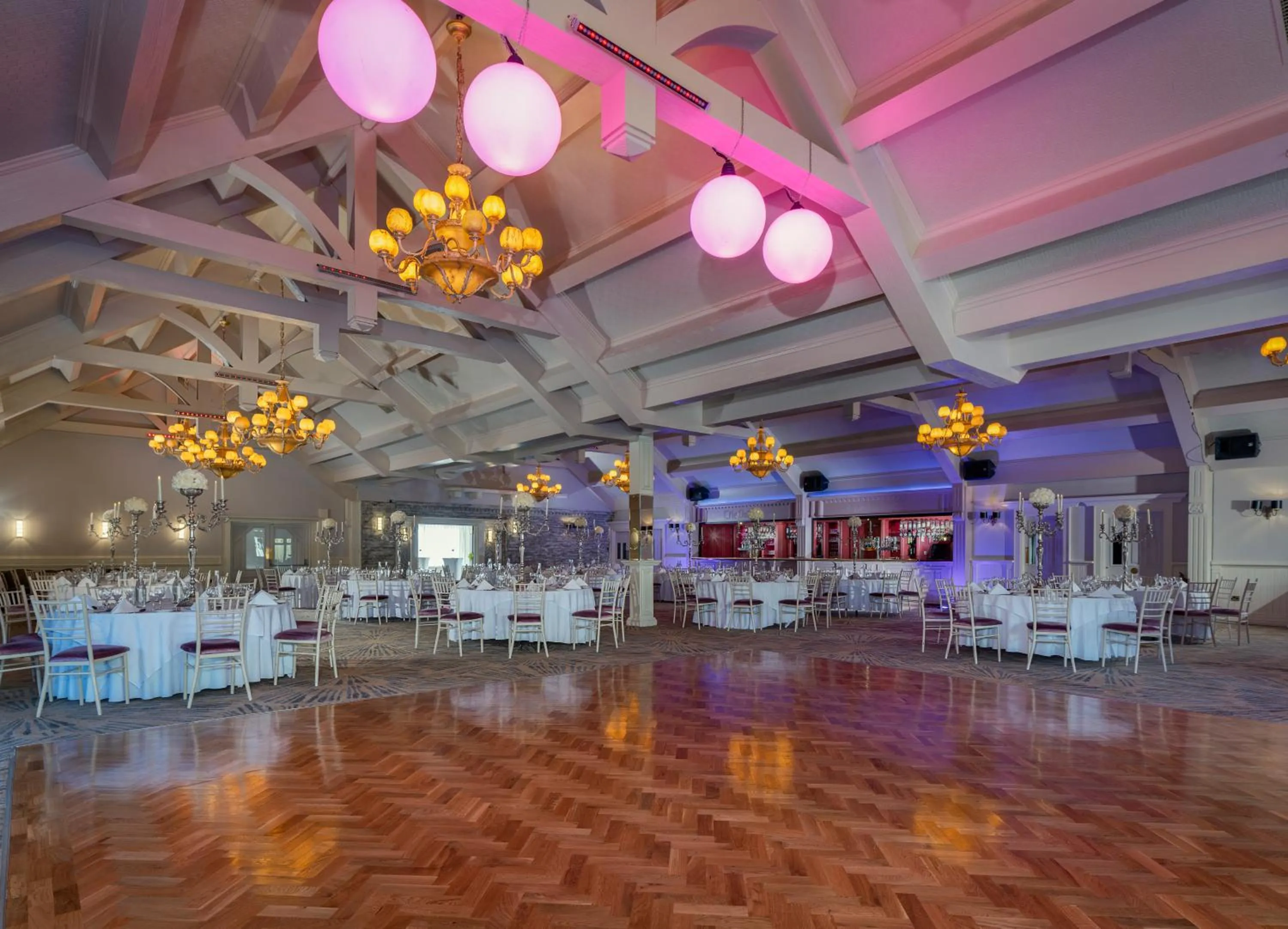 Banquet/Function facilities in Treacys Oakwood Hotel, Shannon