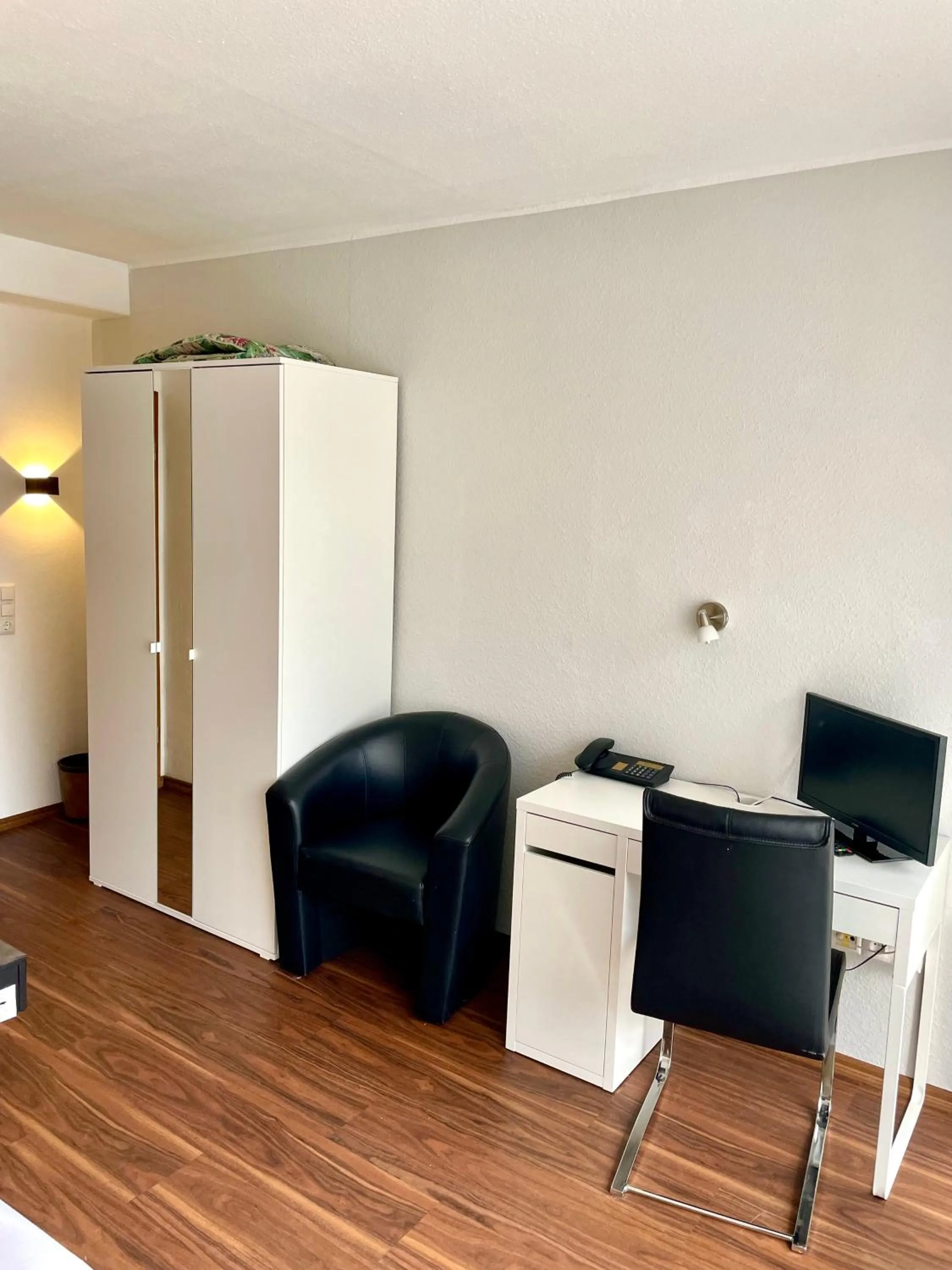 Photo of the whole room in Hotel Martina