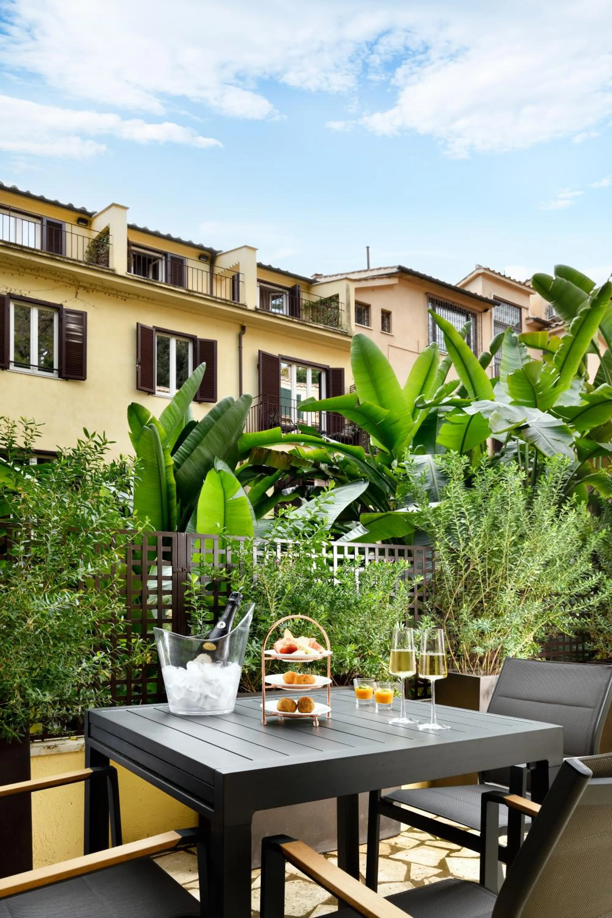 Garden view in Margutta 19 - Small Luxury Hotels of the World