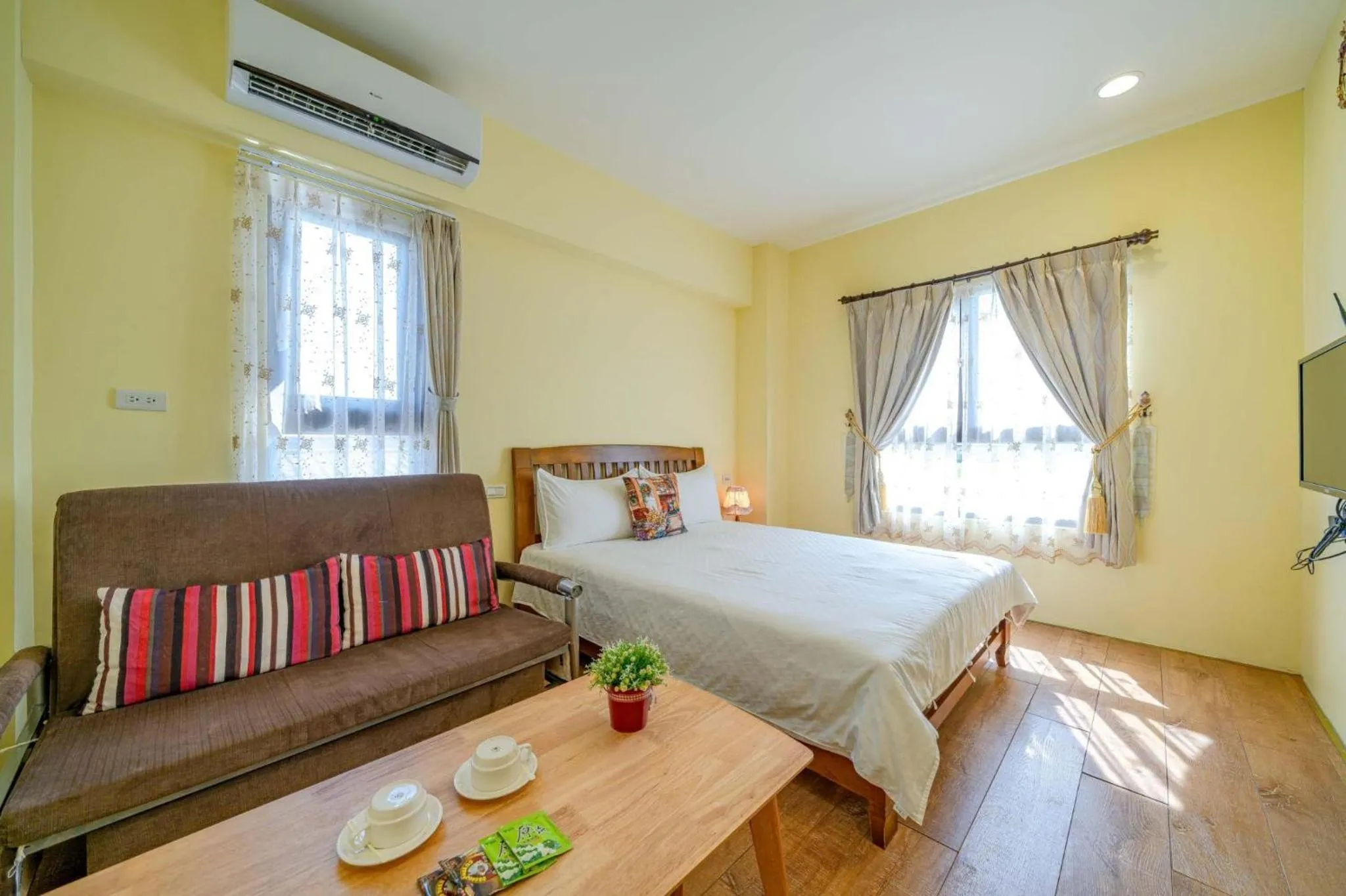 Bed in Aurora Castle