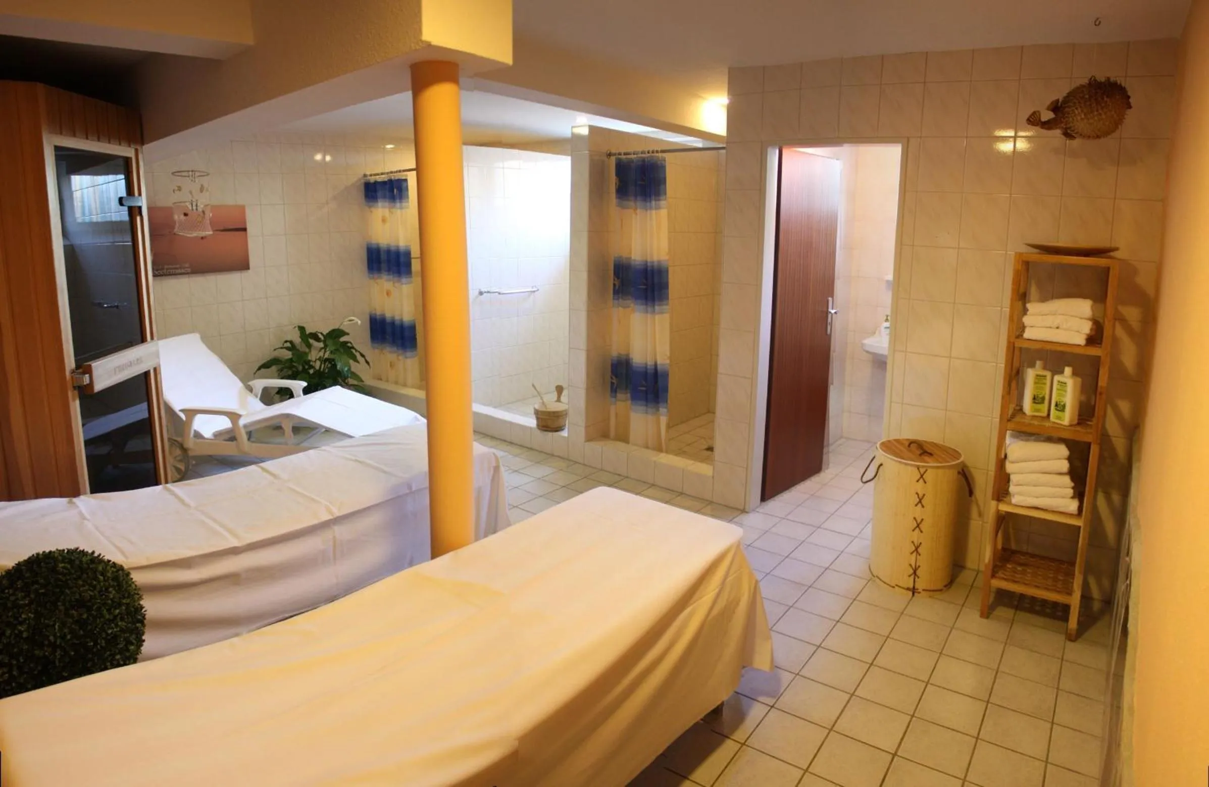 Spa and wellness centre/facilities, Bed in Hotel Seeterrassen