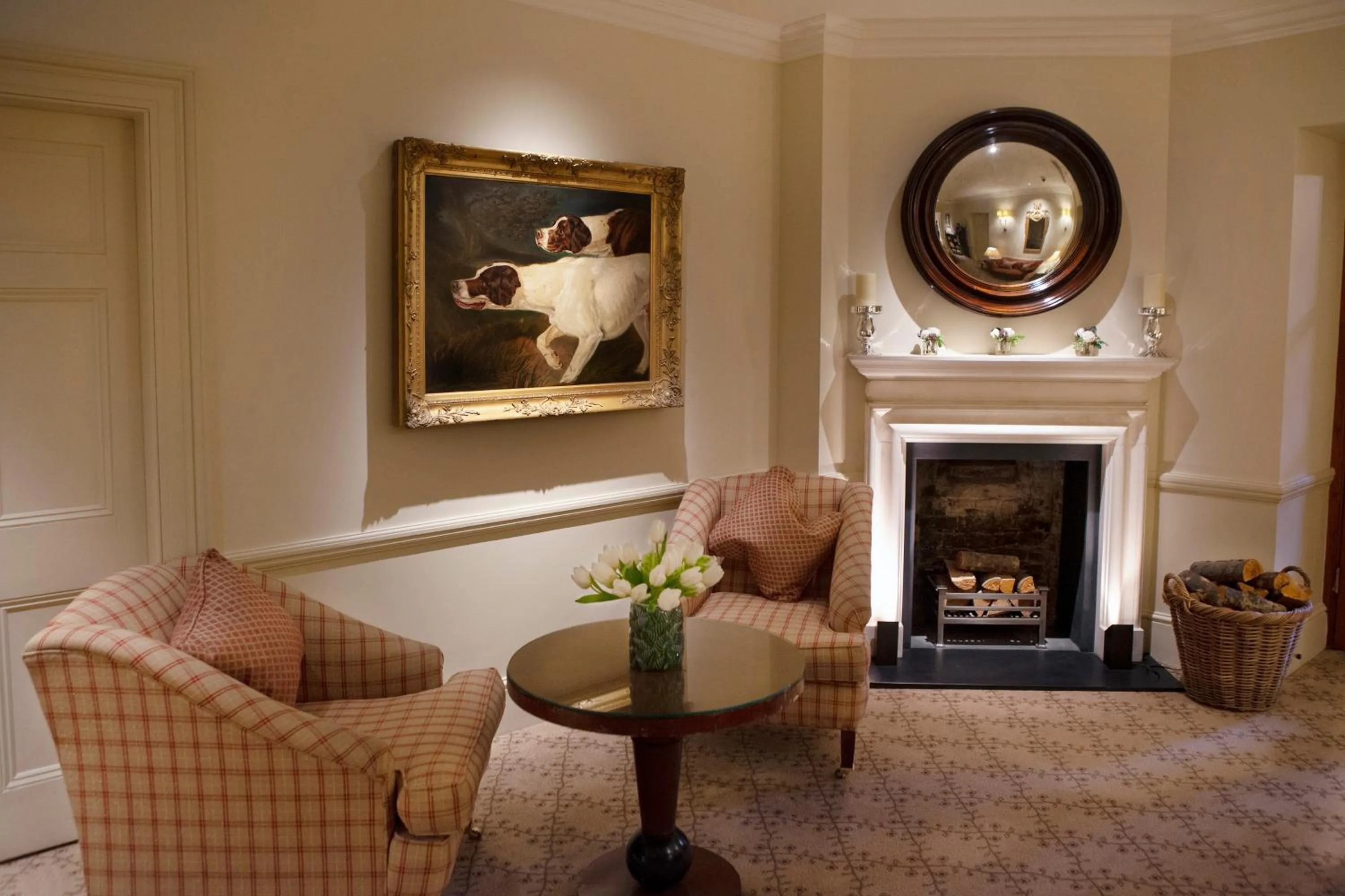 Lounge or bar in Durrants Hotel