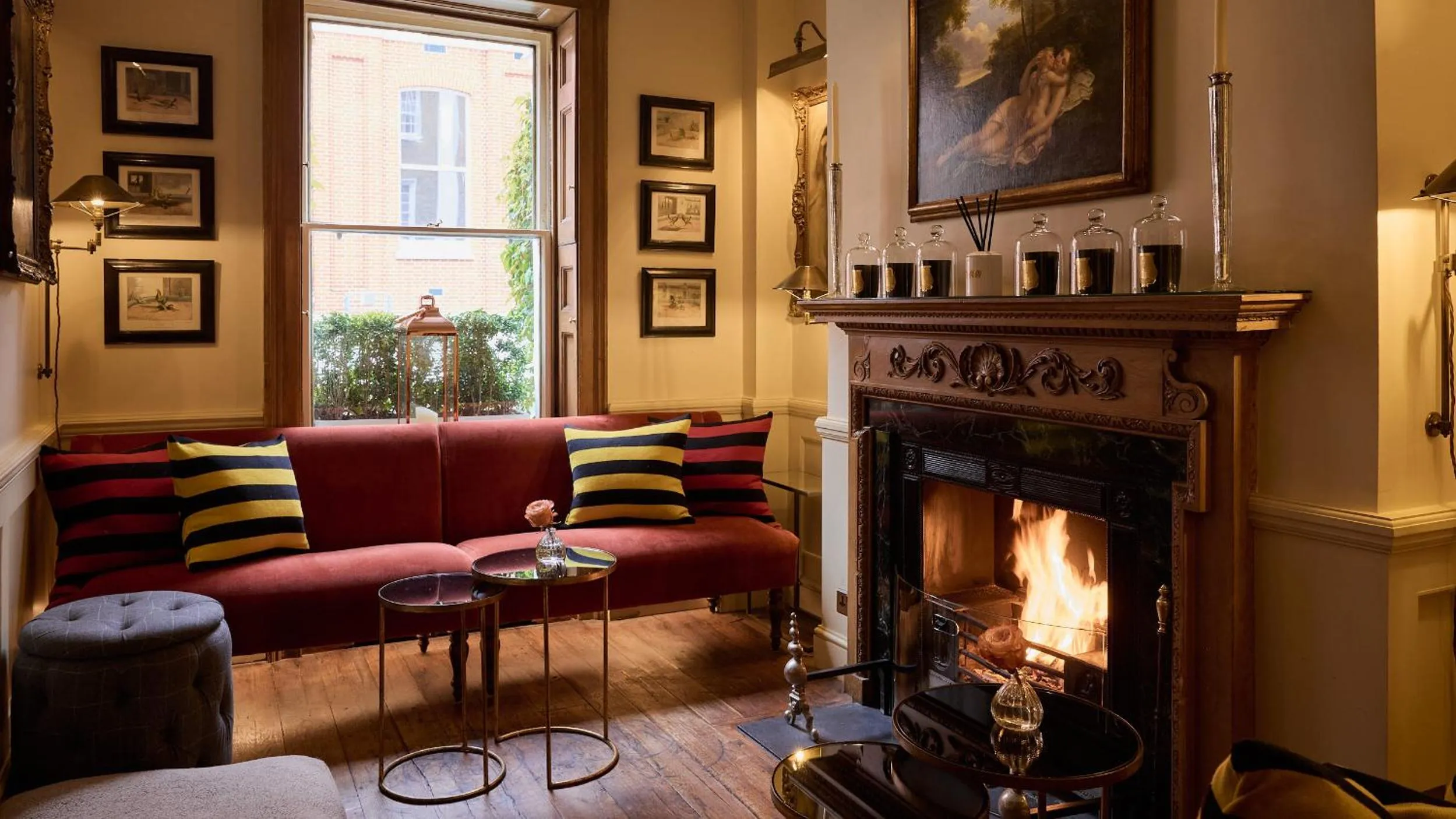 Lounge or bar in Durrants Hotel