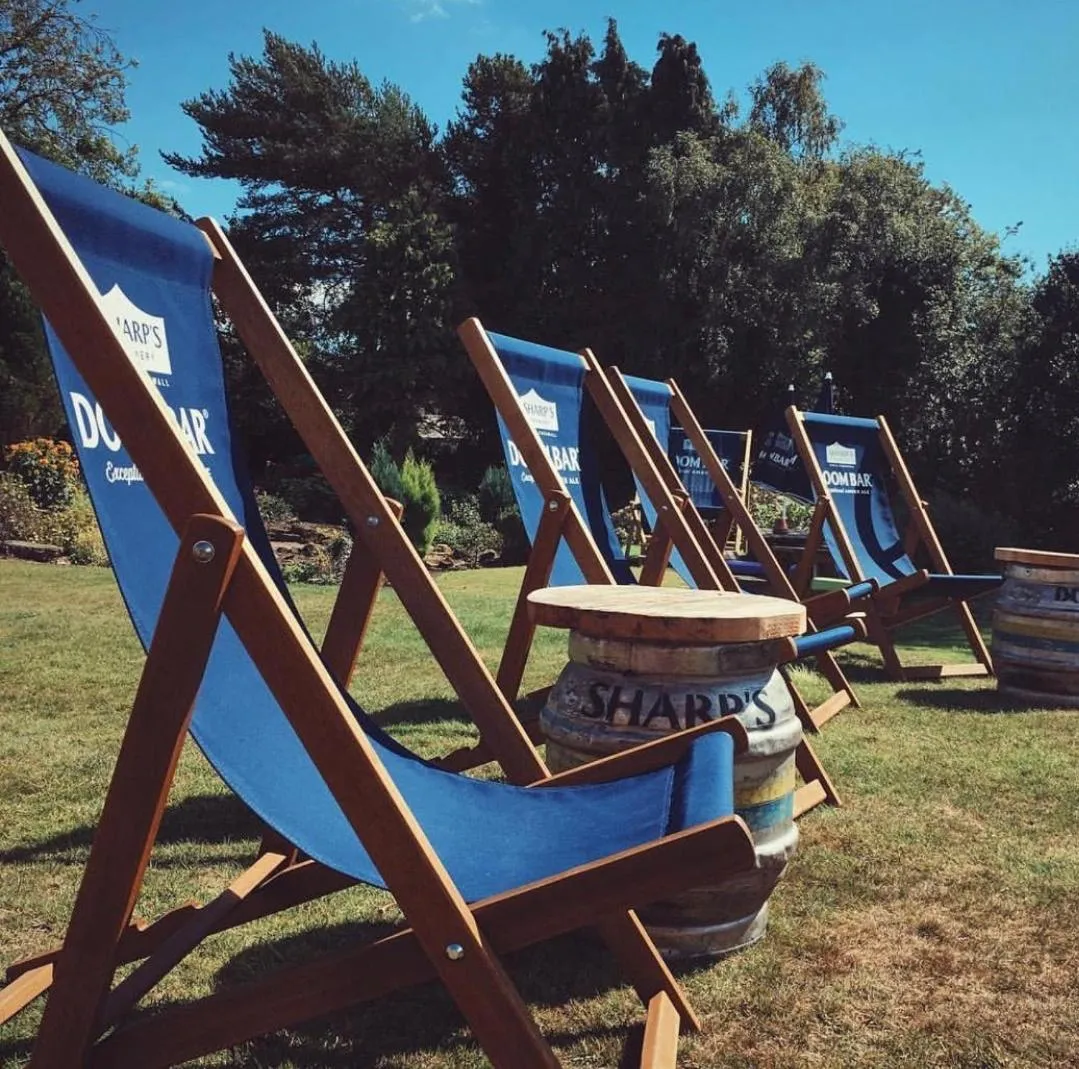 Strawberry Bank Hotel, NEC