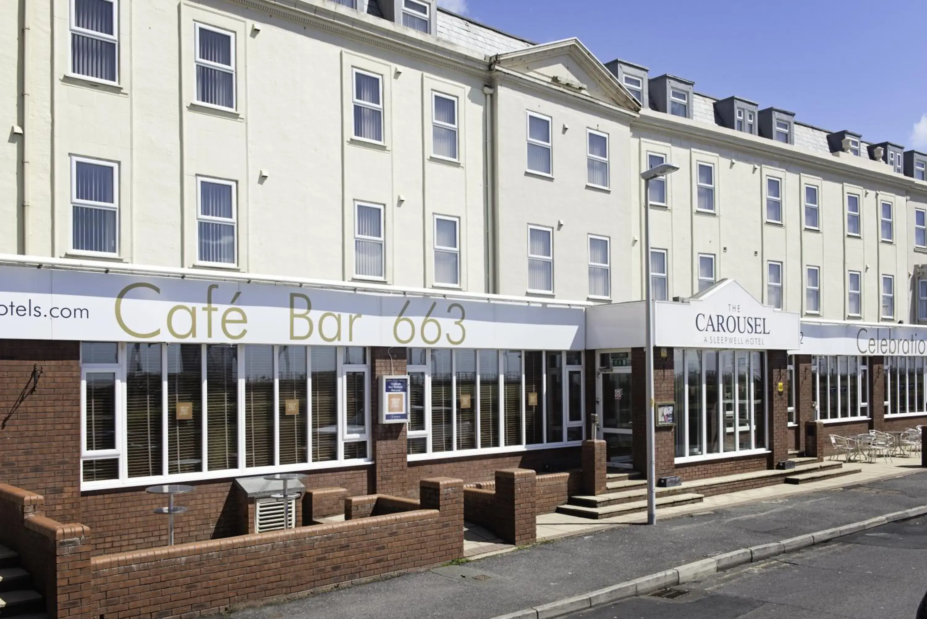 Facade/entrance in Carousel Hotel Facade/entrance in Carousel Hotel