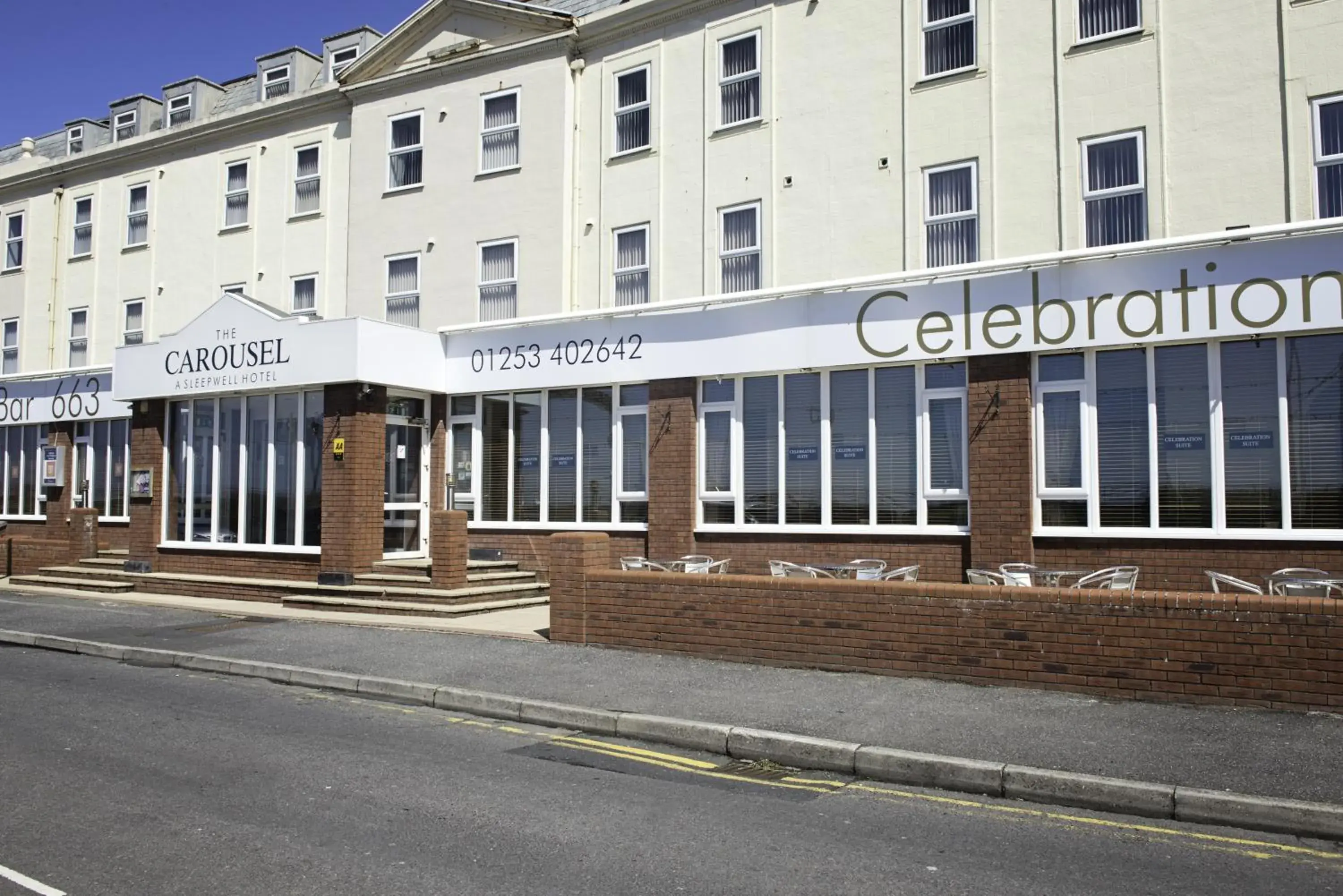 Facade/entrance in Carousel Hotel Facade/entrance in Carousel Hotel