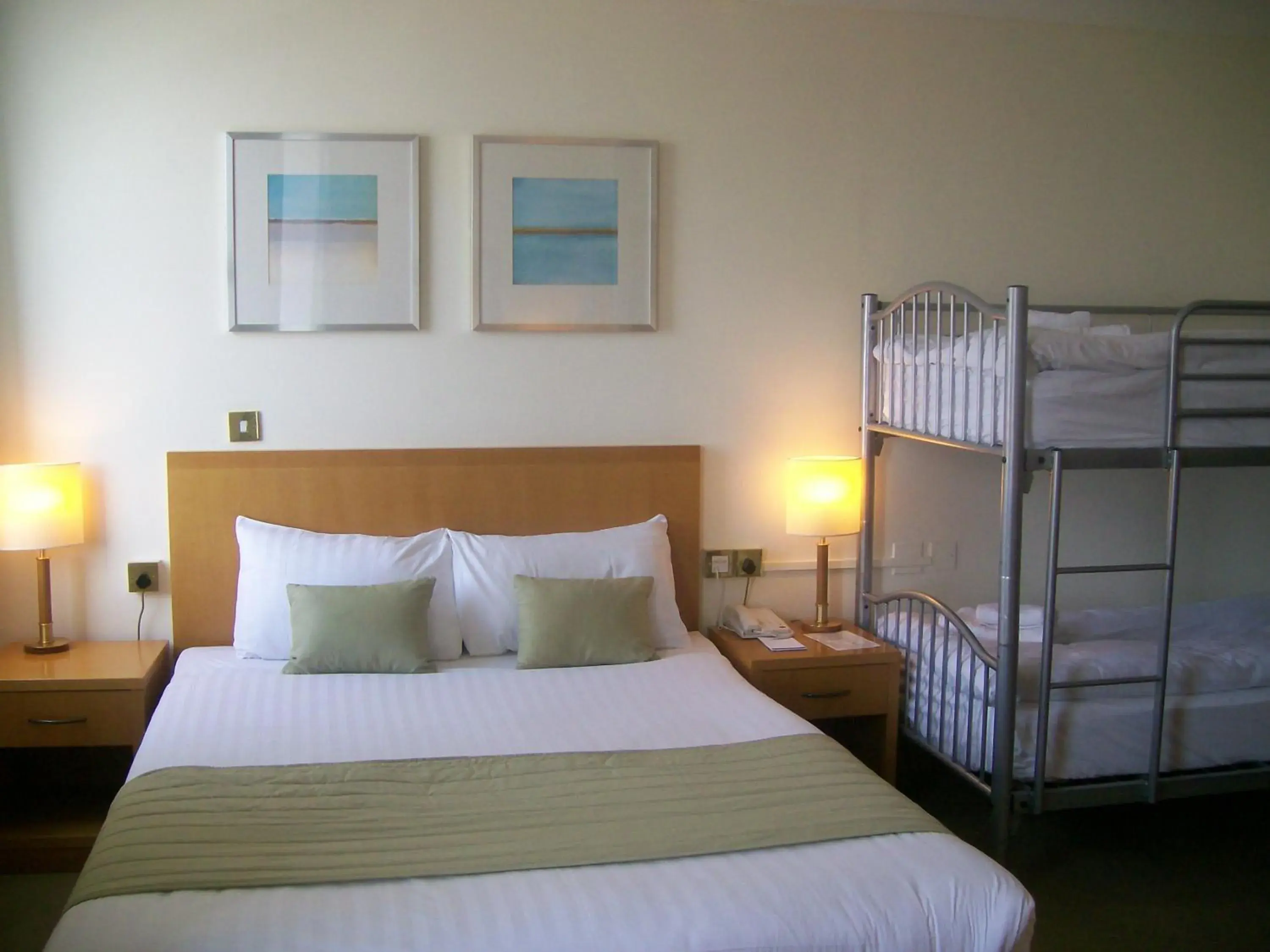 Bed in Carousel Hotel Bed in Carousel Hotel