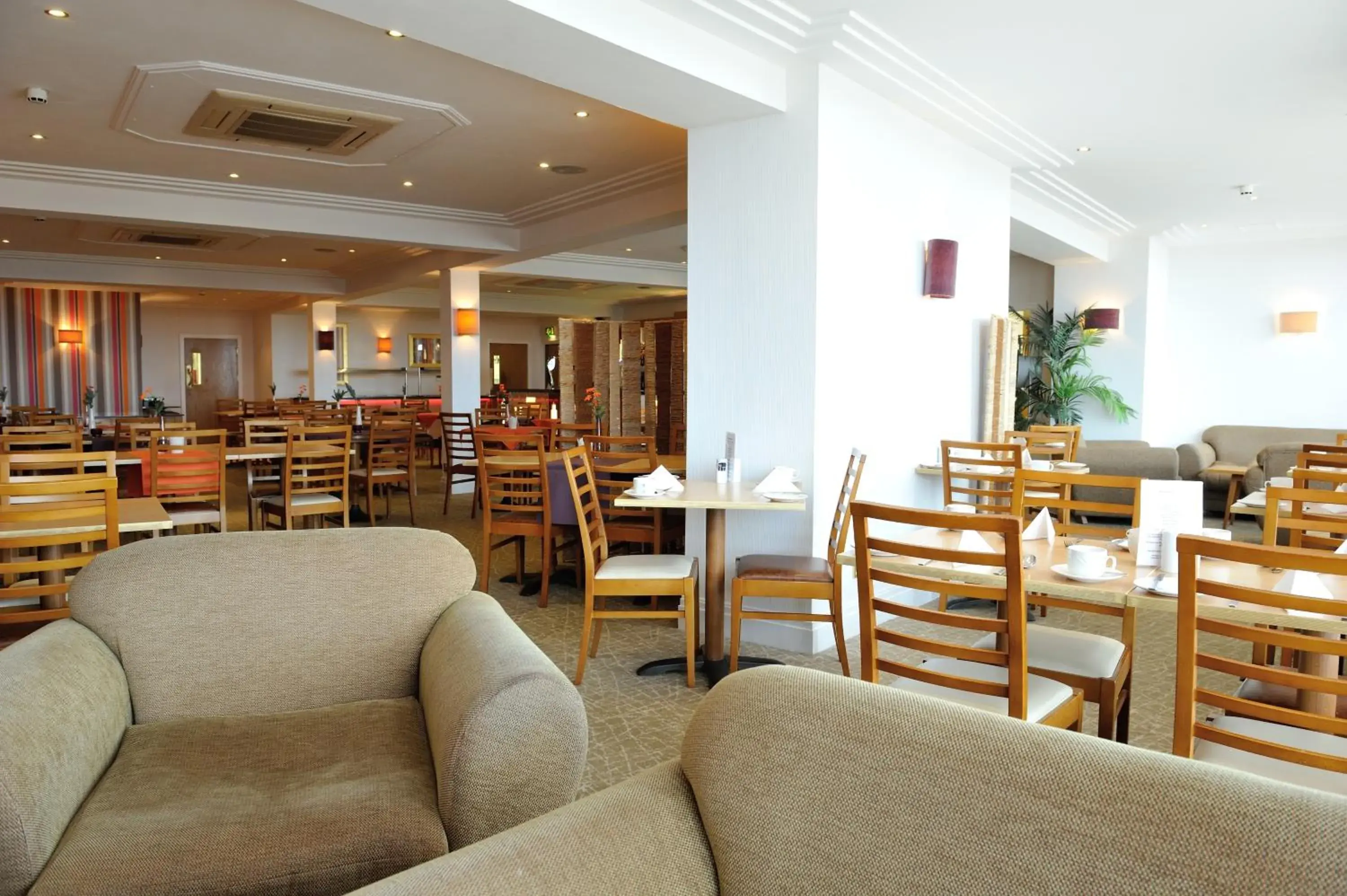 Restaurant/places to eat in Carousel Hotel Restaurant/places to eat in Carousel Hotel