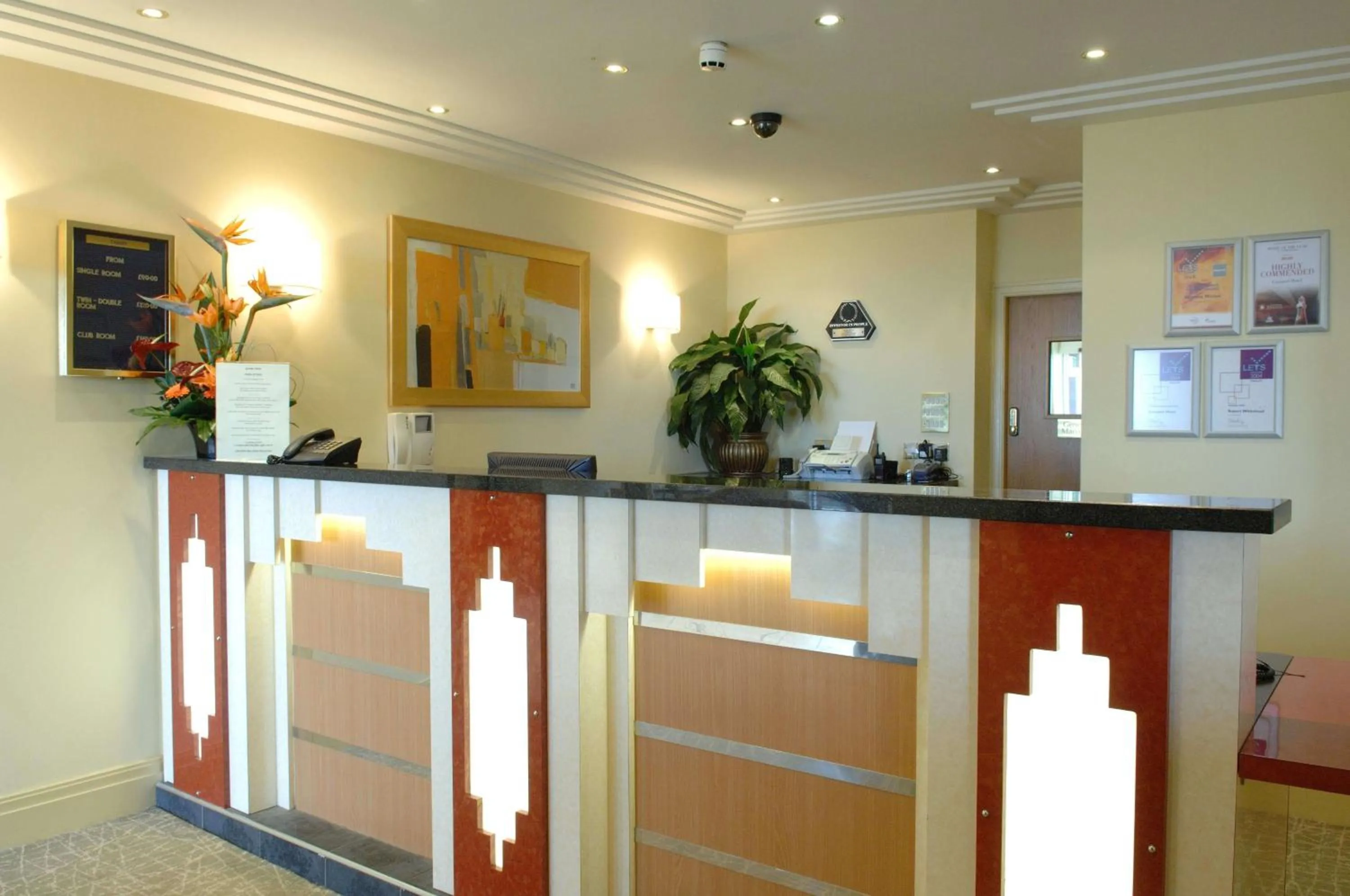 Lobby or reception in Carousel Hotel