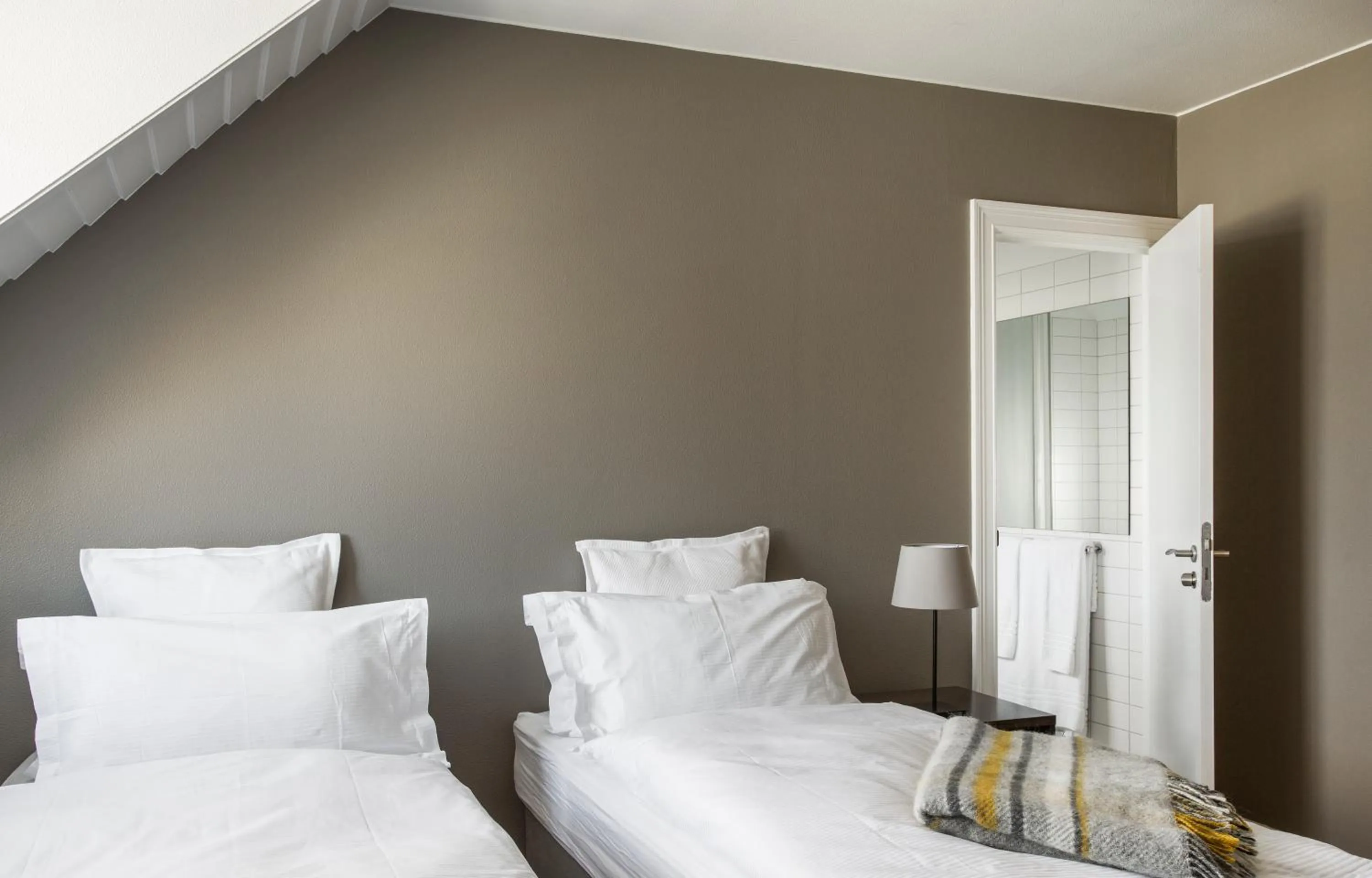 Bedroom, Bed in Hotel Ódinsvé