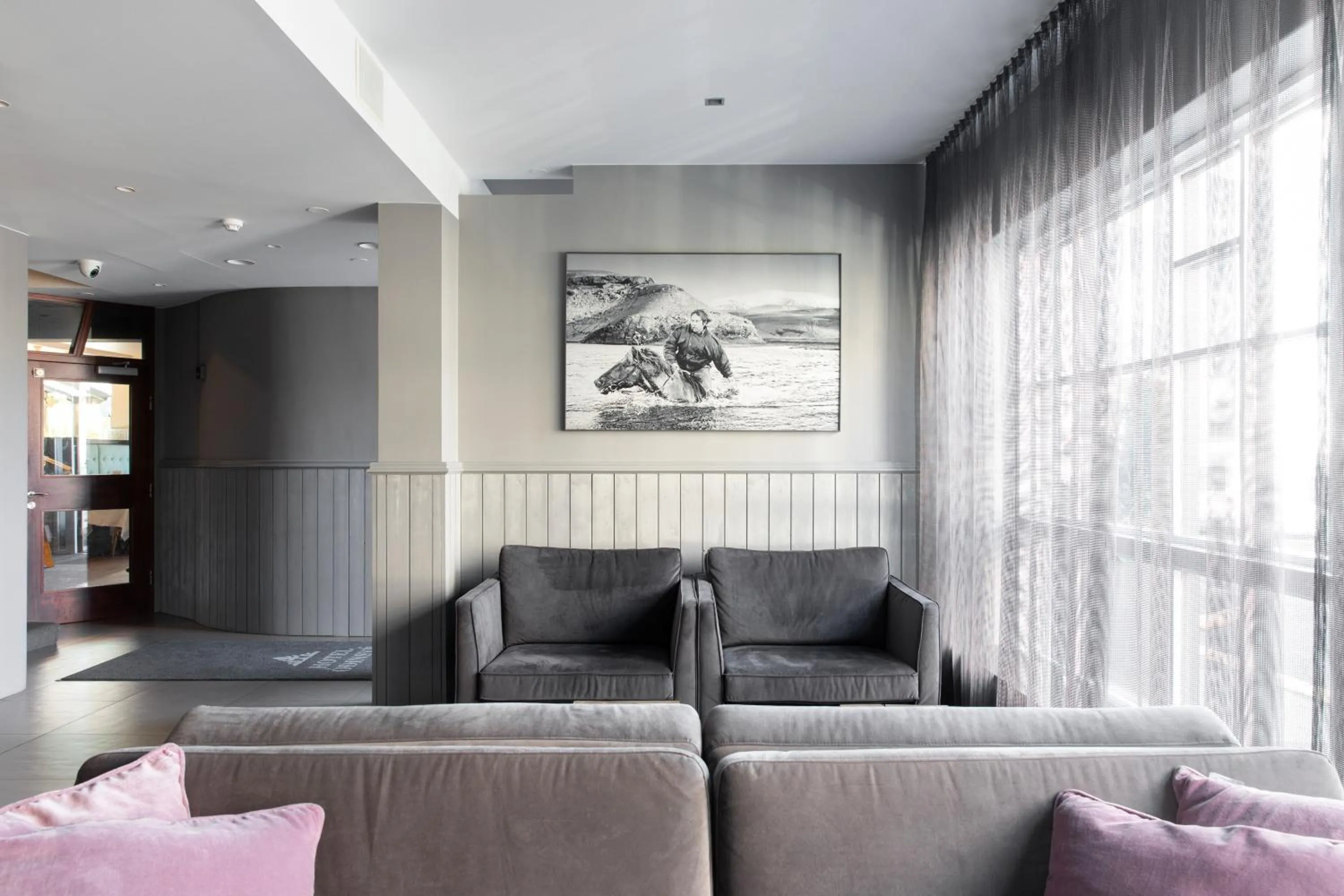 Lobby or reception in Hotel Ódinsvé