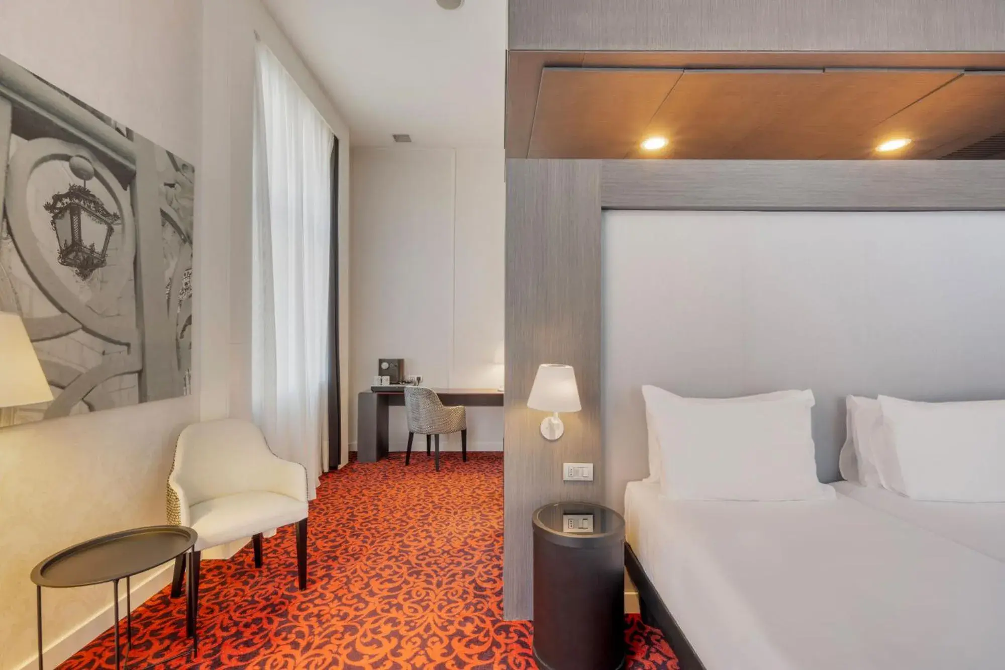 Bed in Eurostars Palazzo Zichy Bed in Eurostars Palazzo Zichy