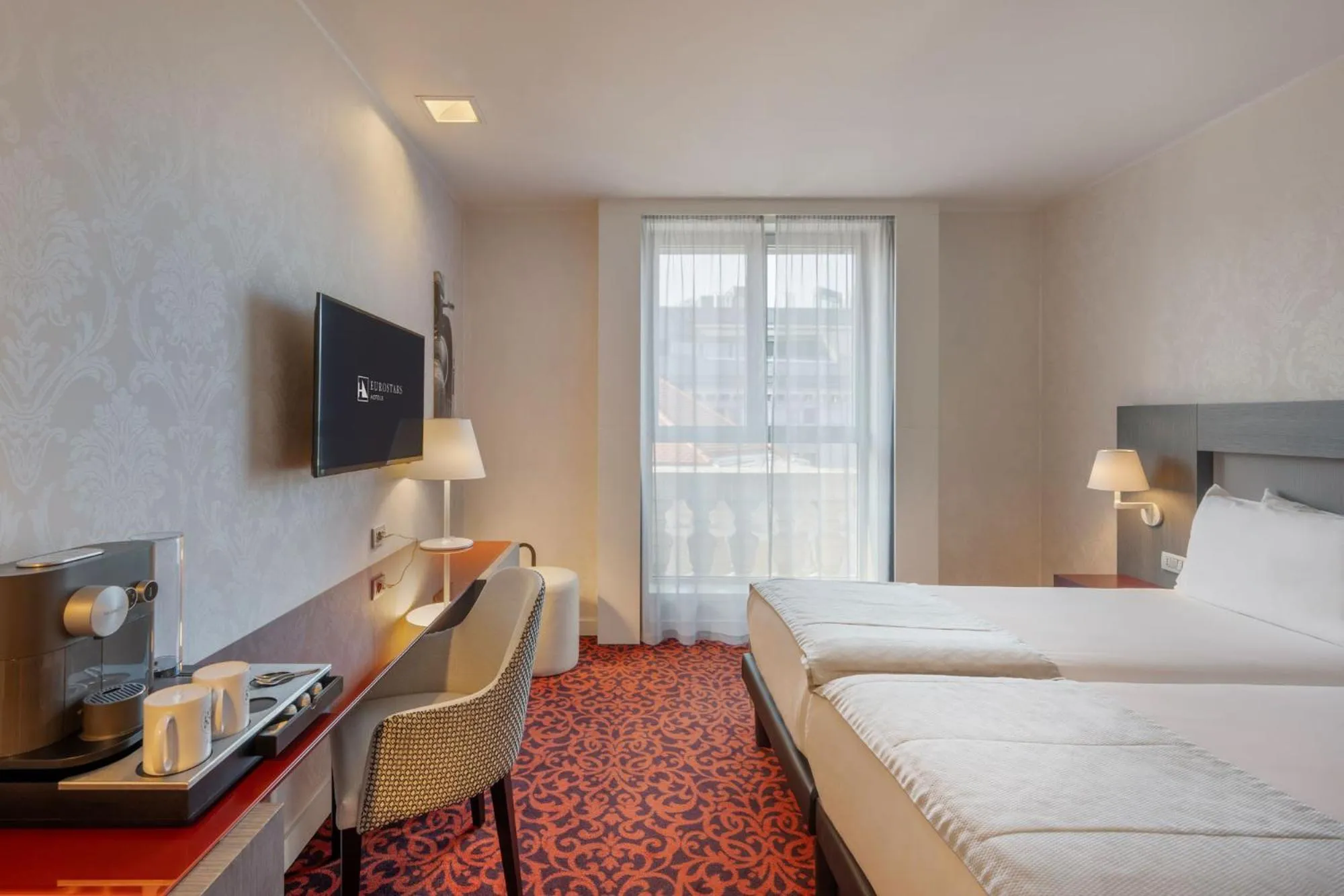 Bed in Eurostars Palazzo Zichy