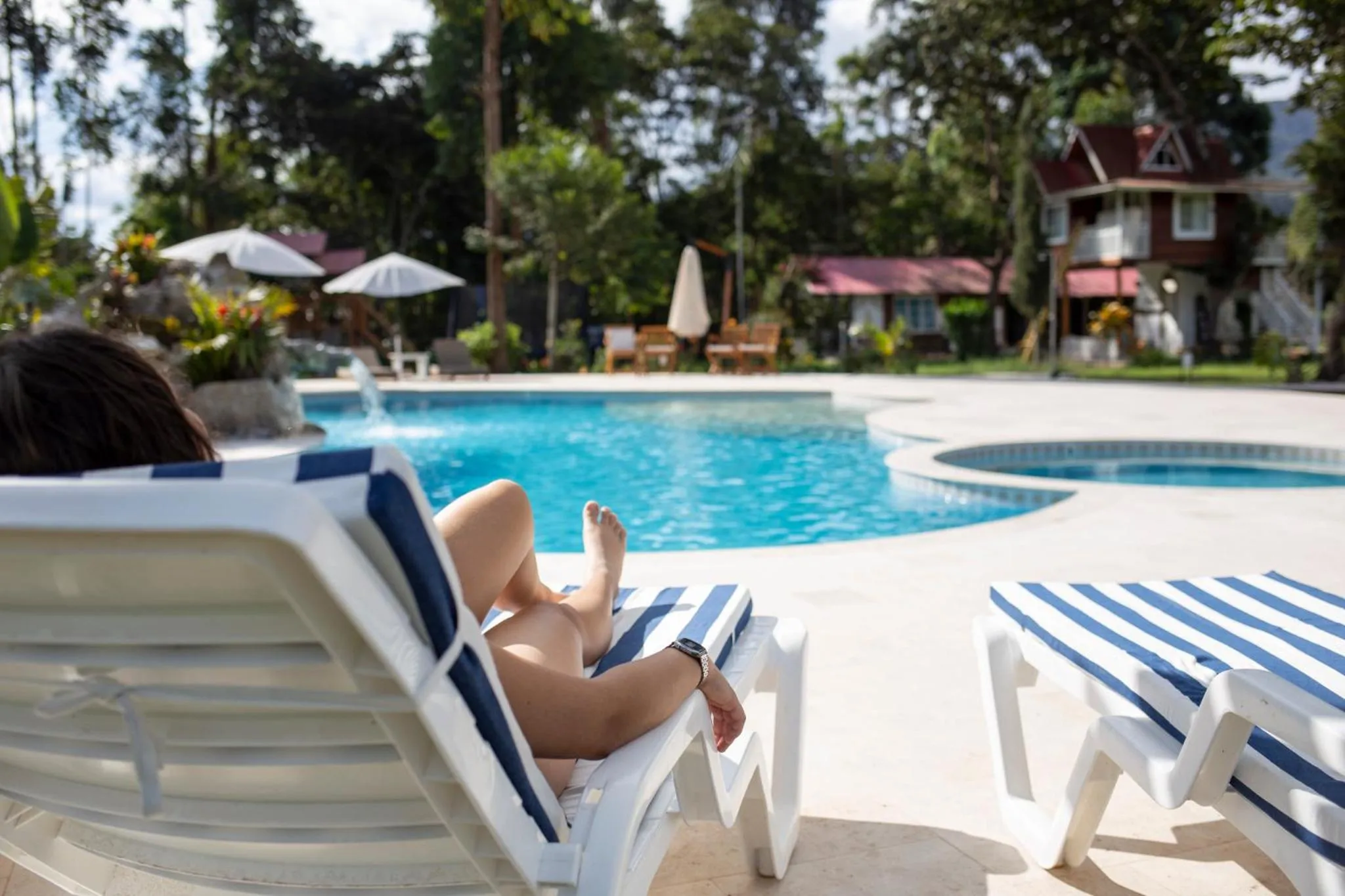 Swimming pool in Cemayu Lodge