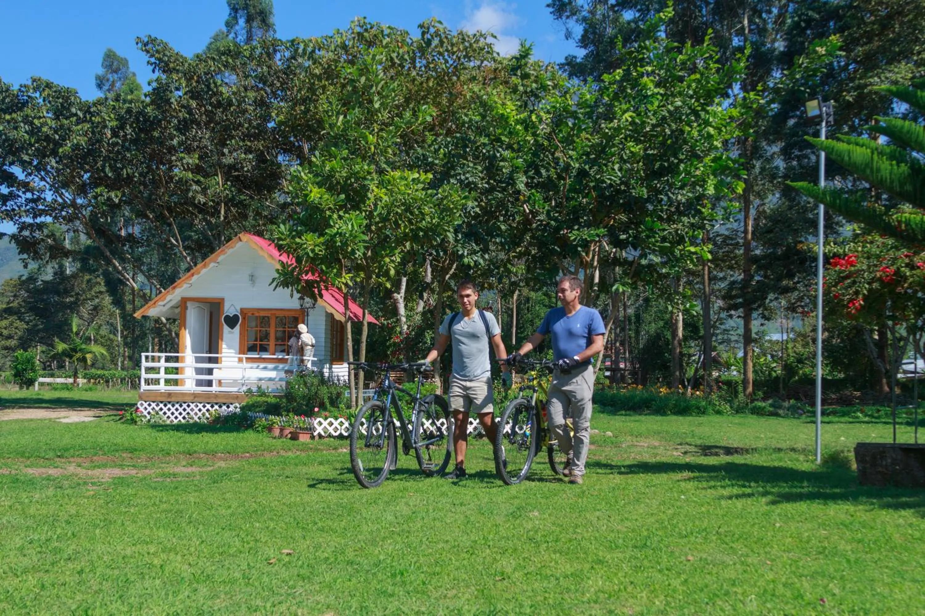 Garden in Cemayu Lodge