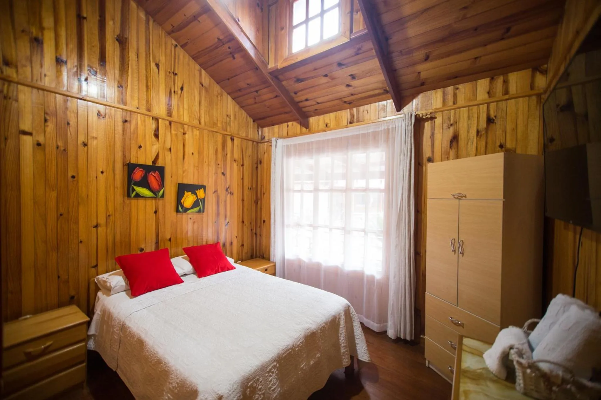 Bedroom, Bed in Cemayu Lodge