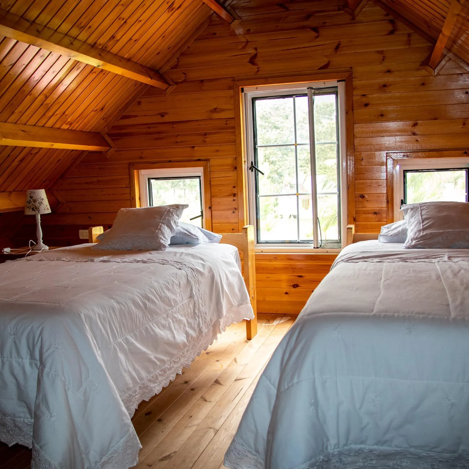 Bedroom, Bed in Cemayu Lodge