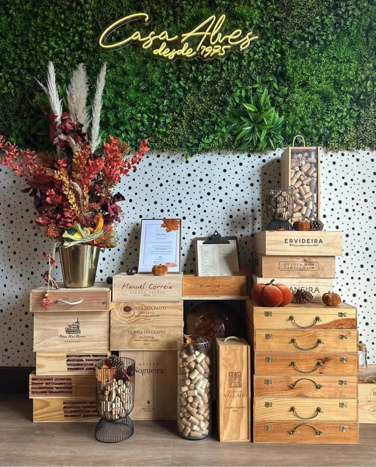 Restaurant/places to eat in Residencial Dona Teresa