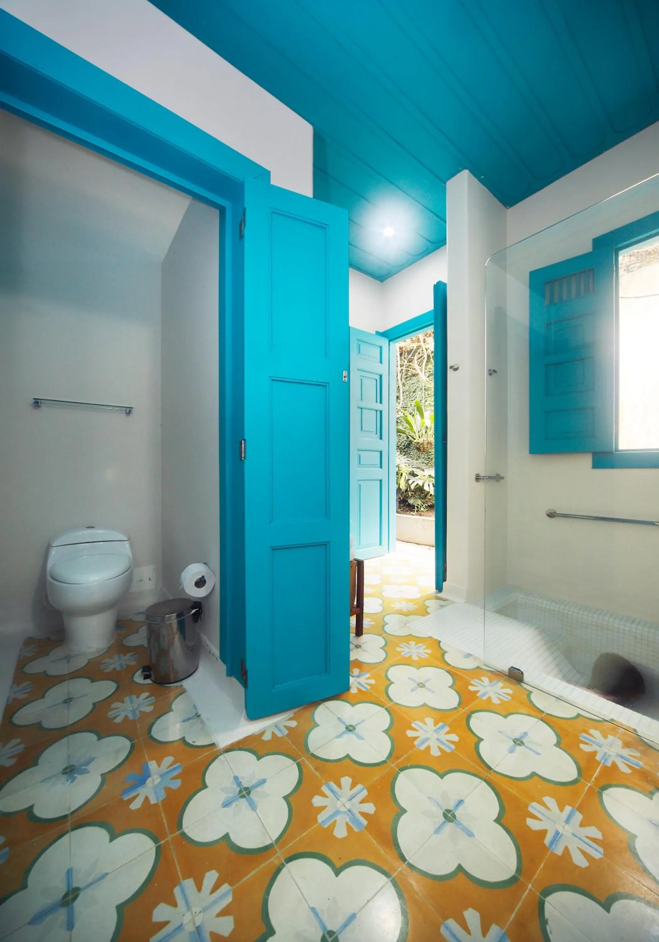 Bathroom, Bed in Casa de las Dos Palmas