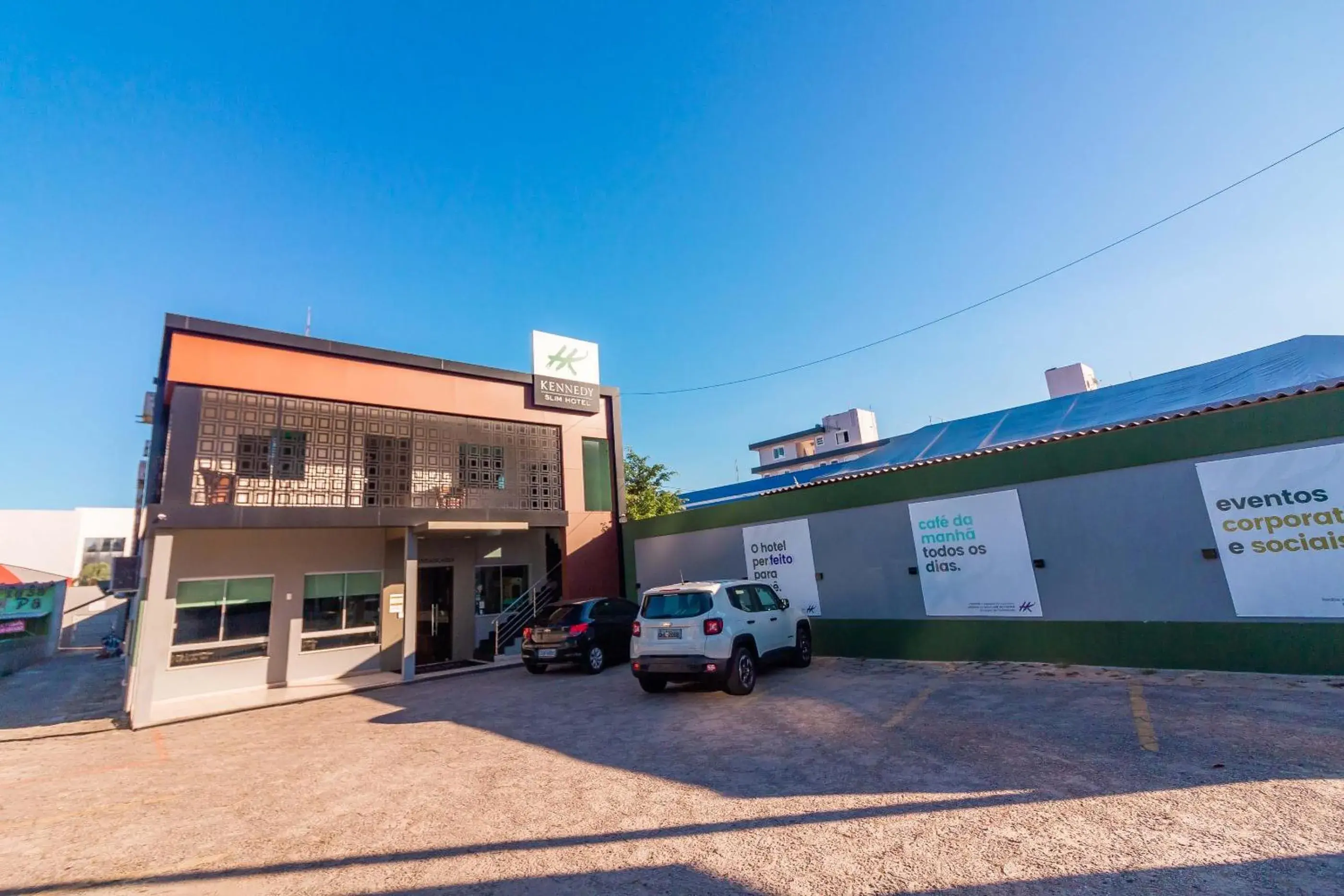 Facade/entrance in Kennedy Slim Hotel Facade/entrance in Kennedy Slim Hotel