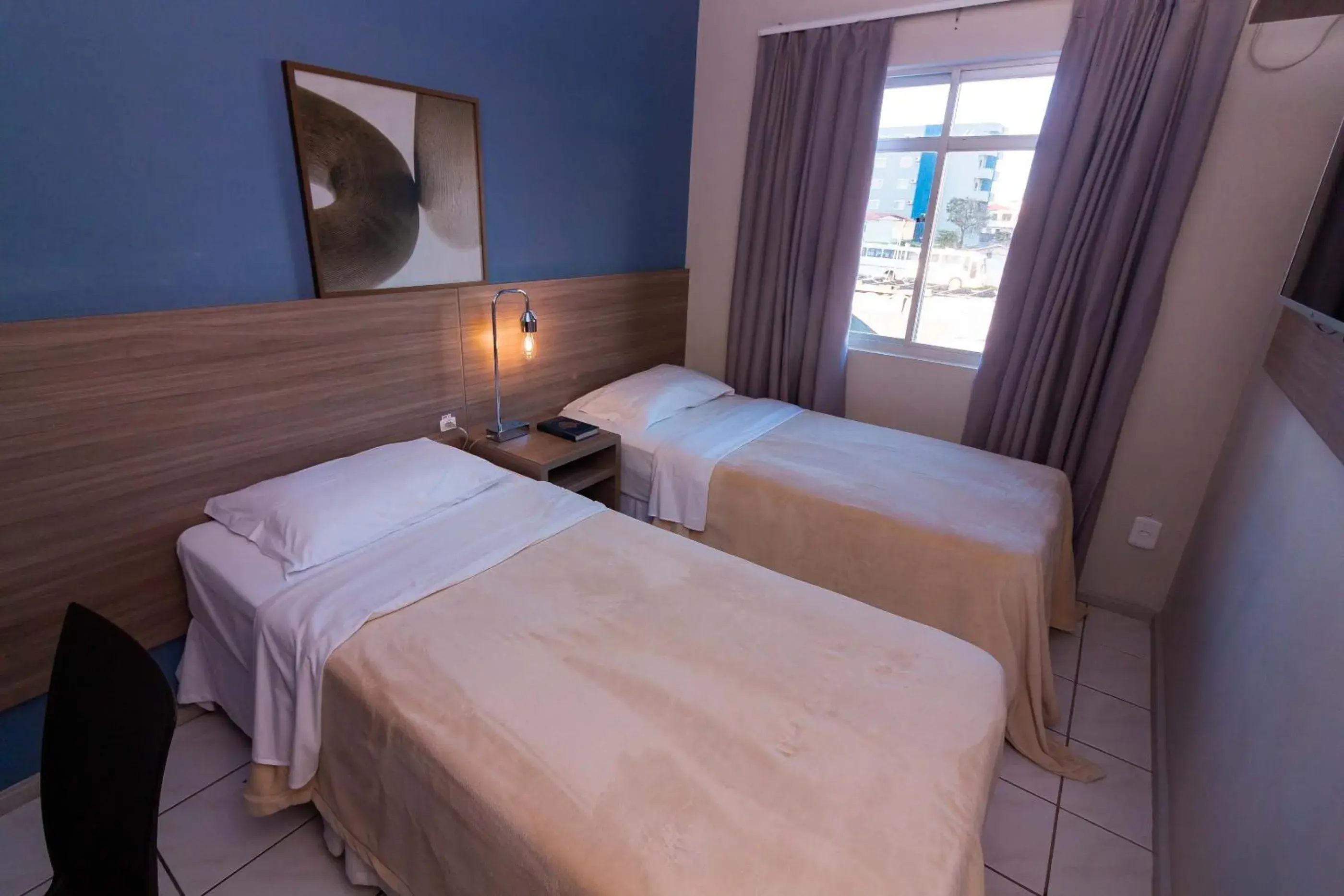 Photo of the whole room, Bed in Kennedy Slim Hotel Photo of the whole room, Bed in Kennedy Slim Hotel