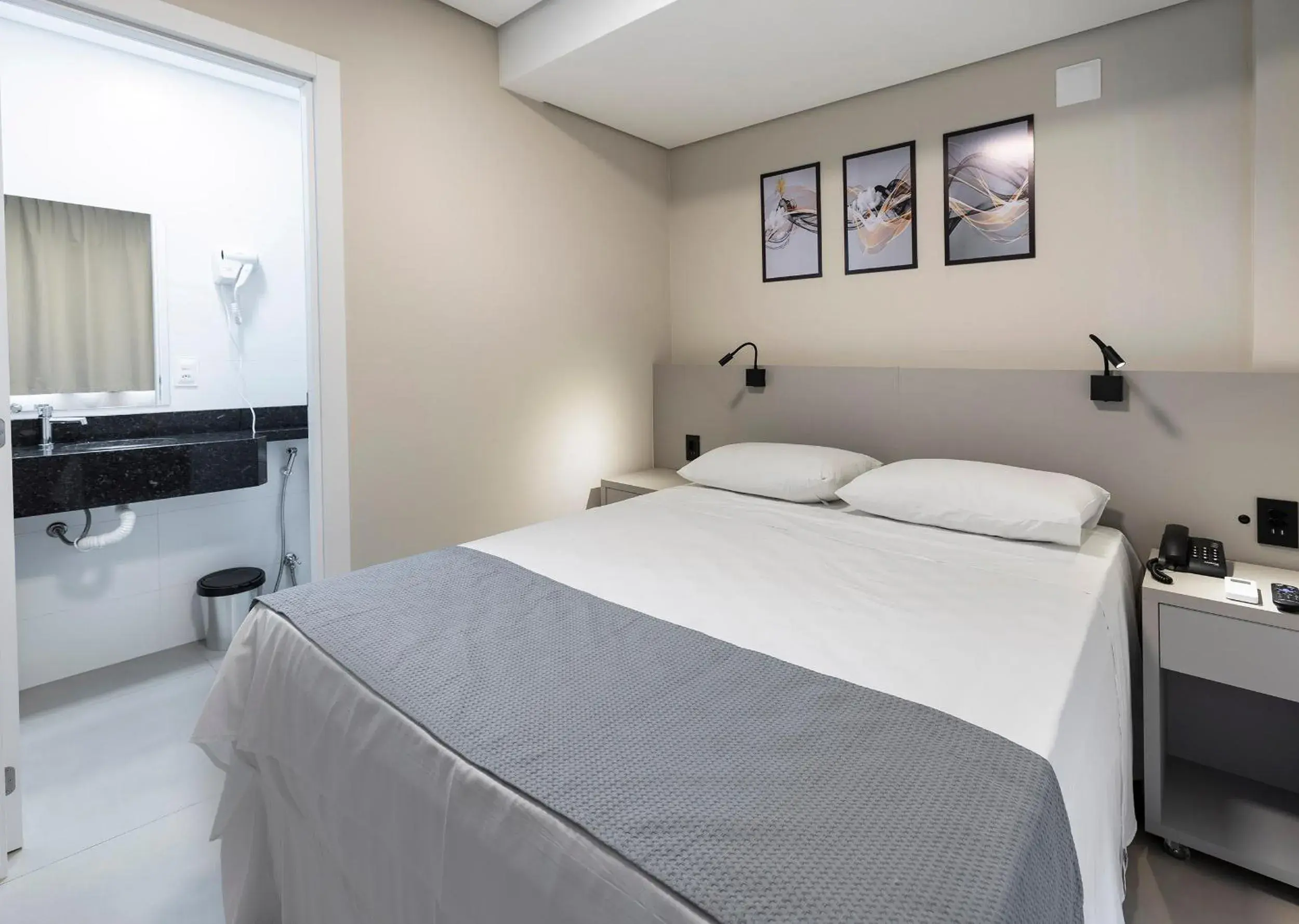 Superior Double Room in Hotel Pitol Superior Double Room in Hotel Pitol