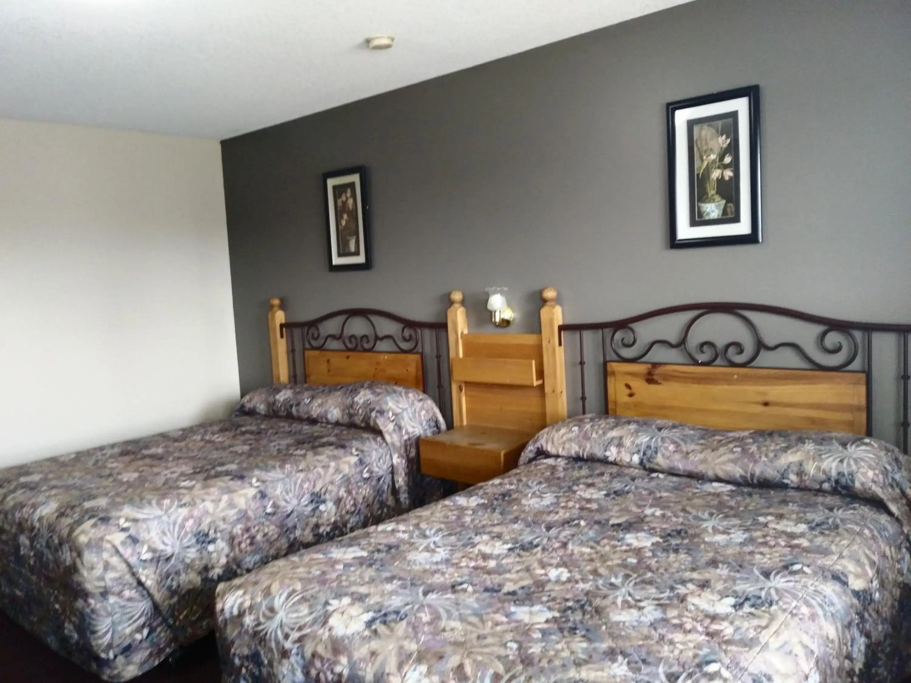 Double Room in Aries Motel Double Room in Aries Motel