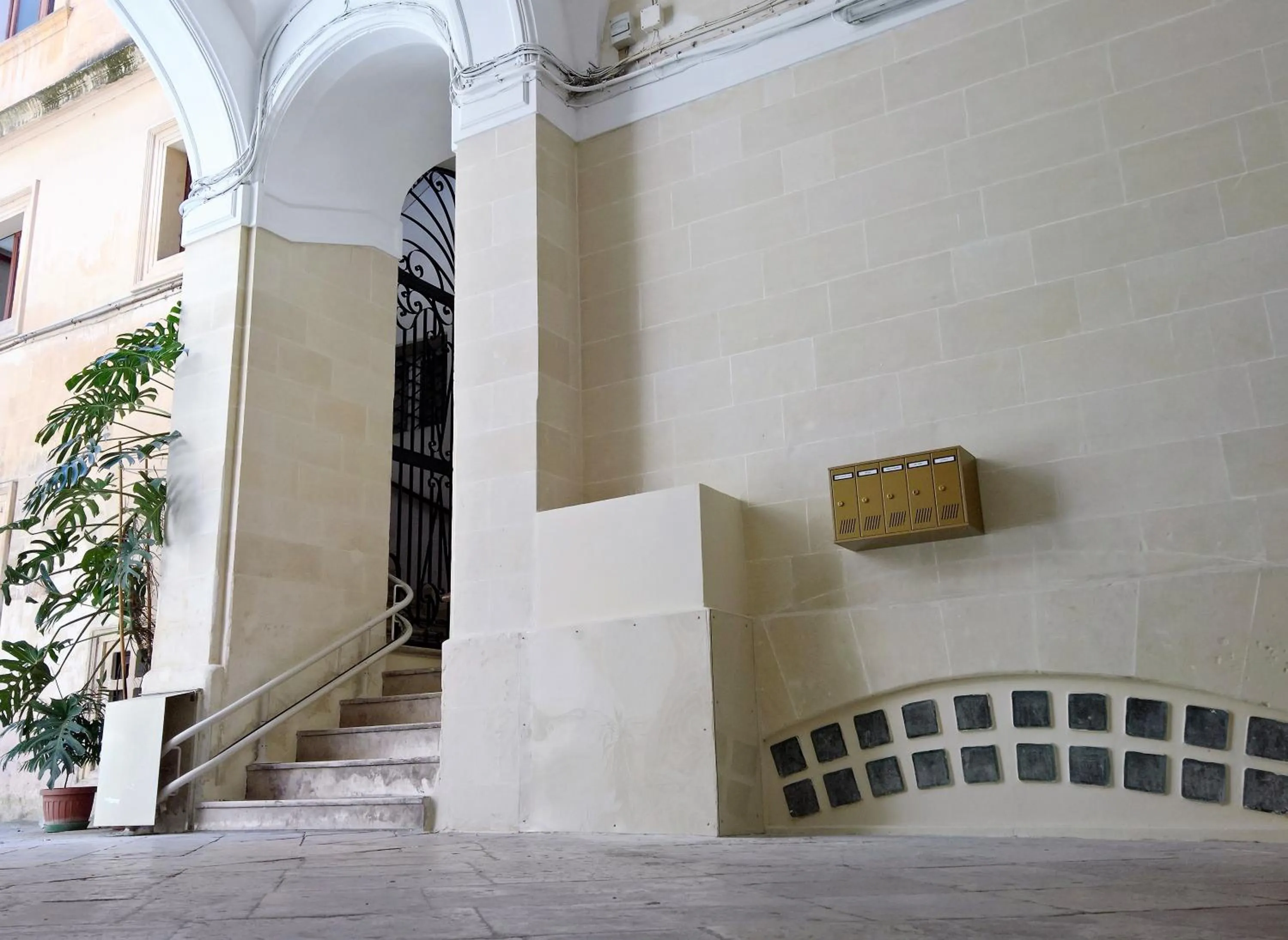 Property building in Chez Moi Charme B&B