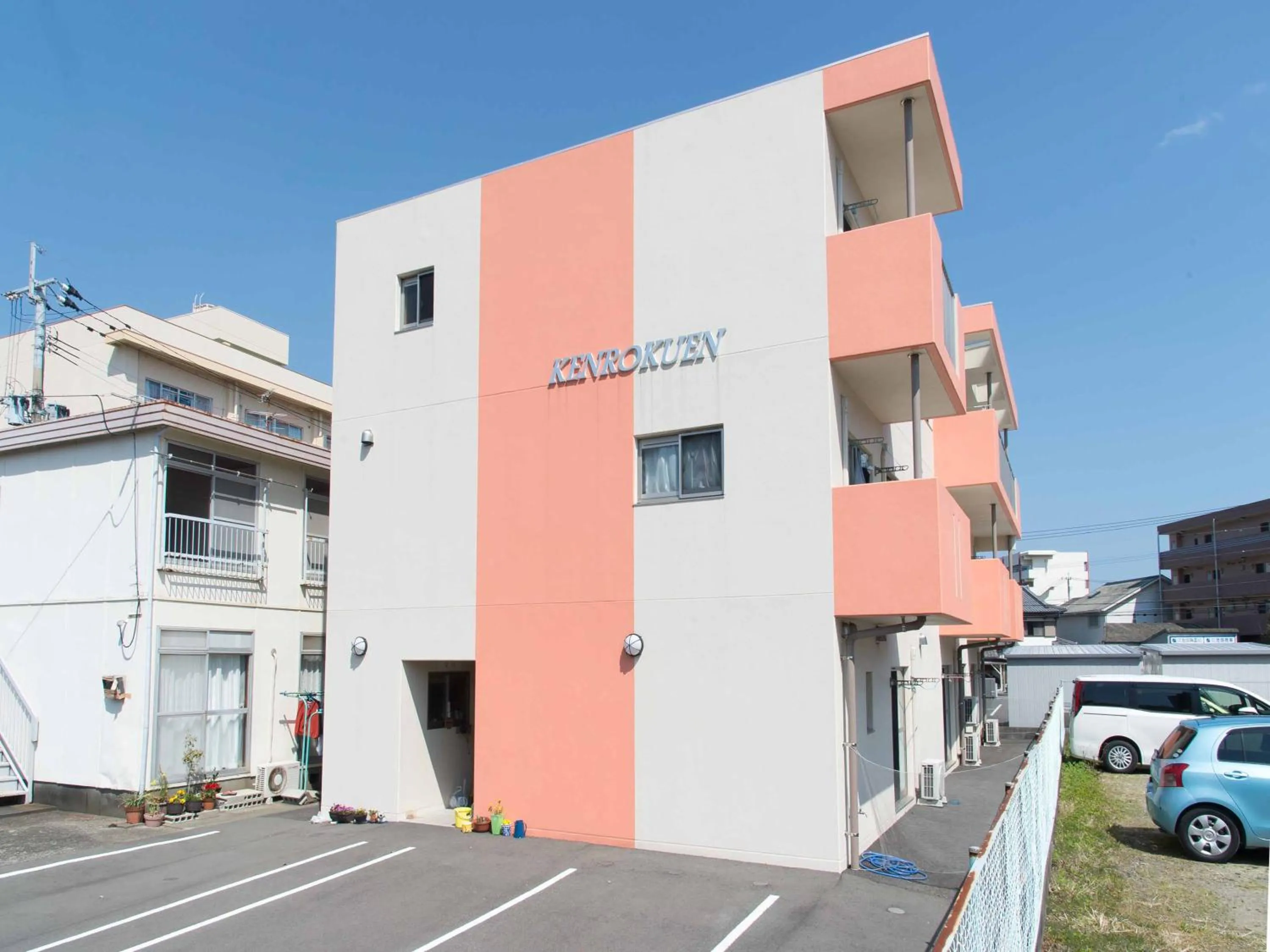 Property building in Kenrokuen Inn