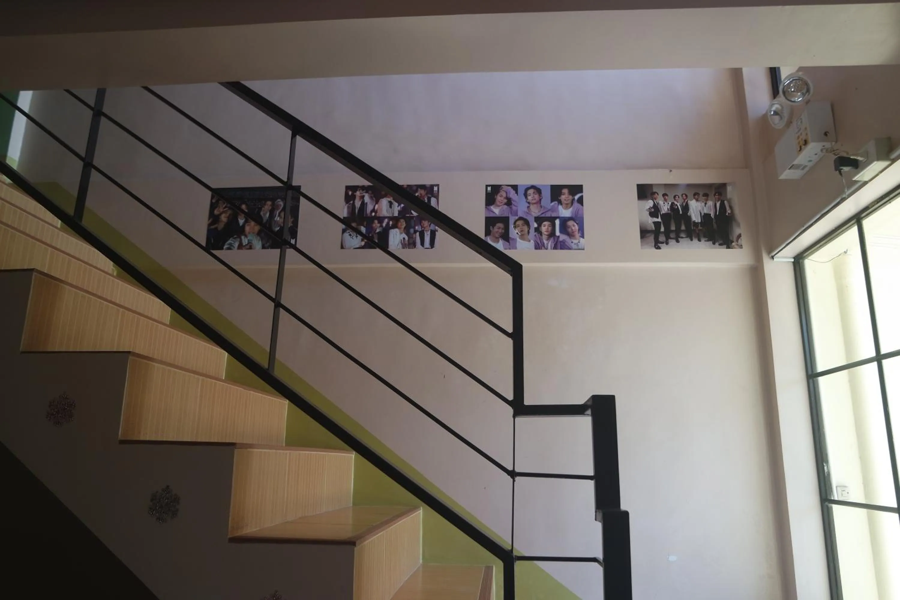 Living room in Yoo C Apartment