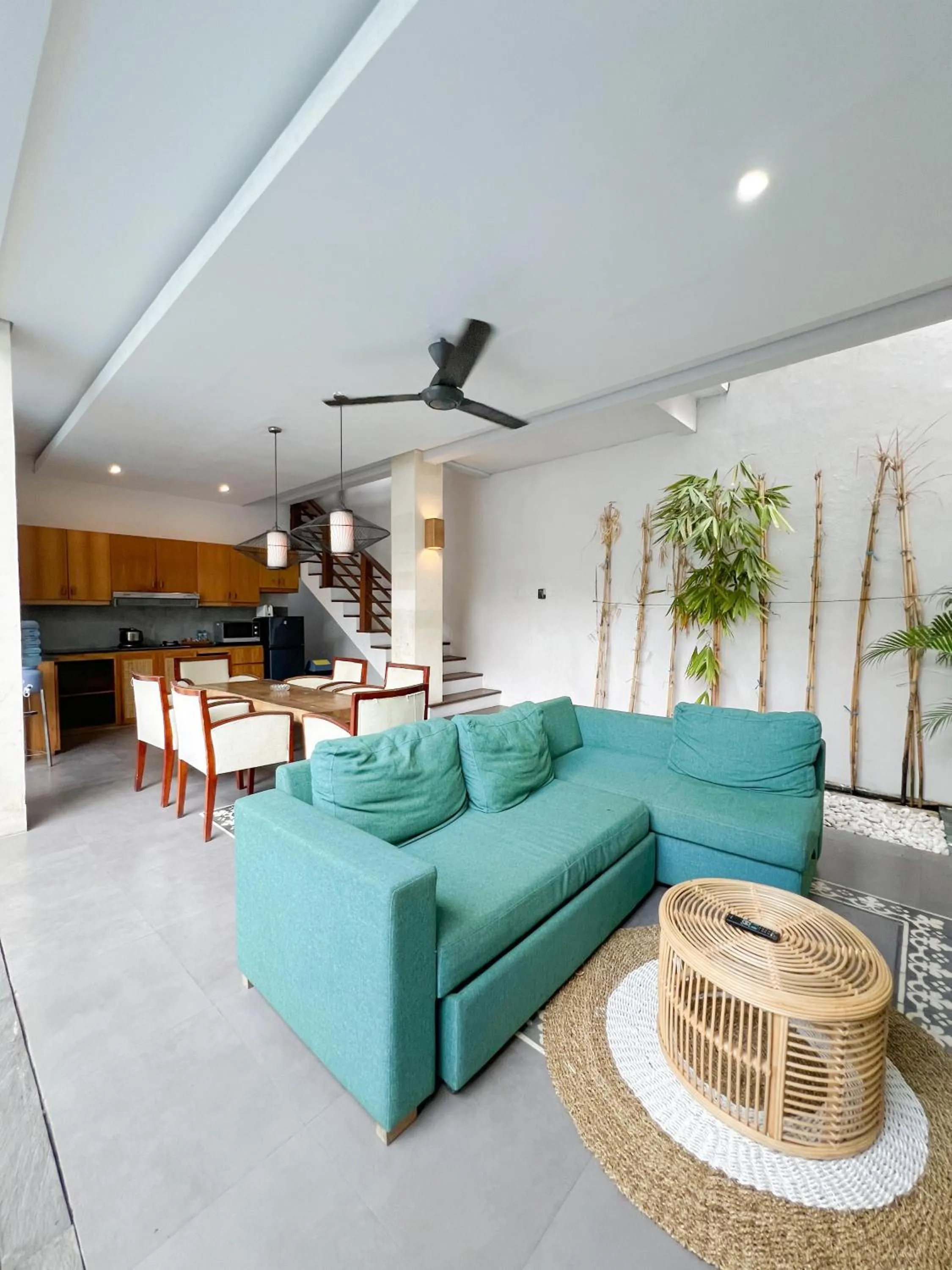 Apple Villa & Suite Seminyak