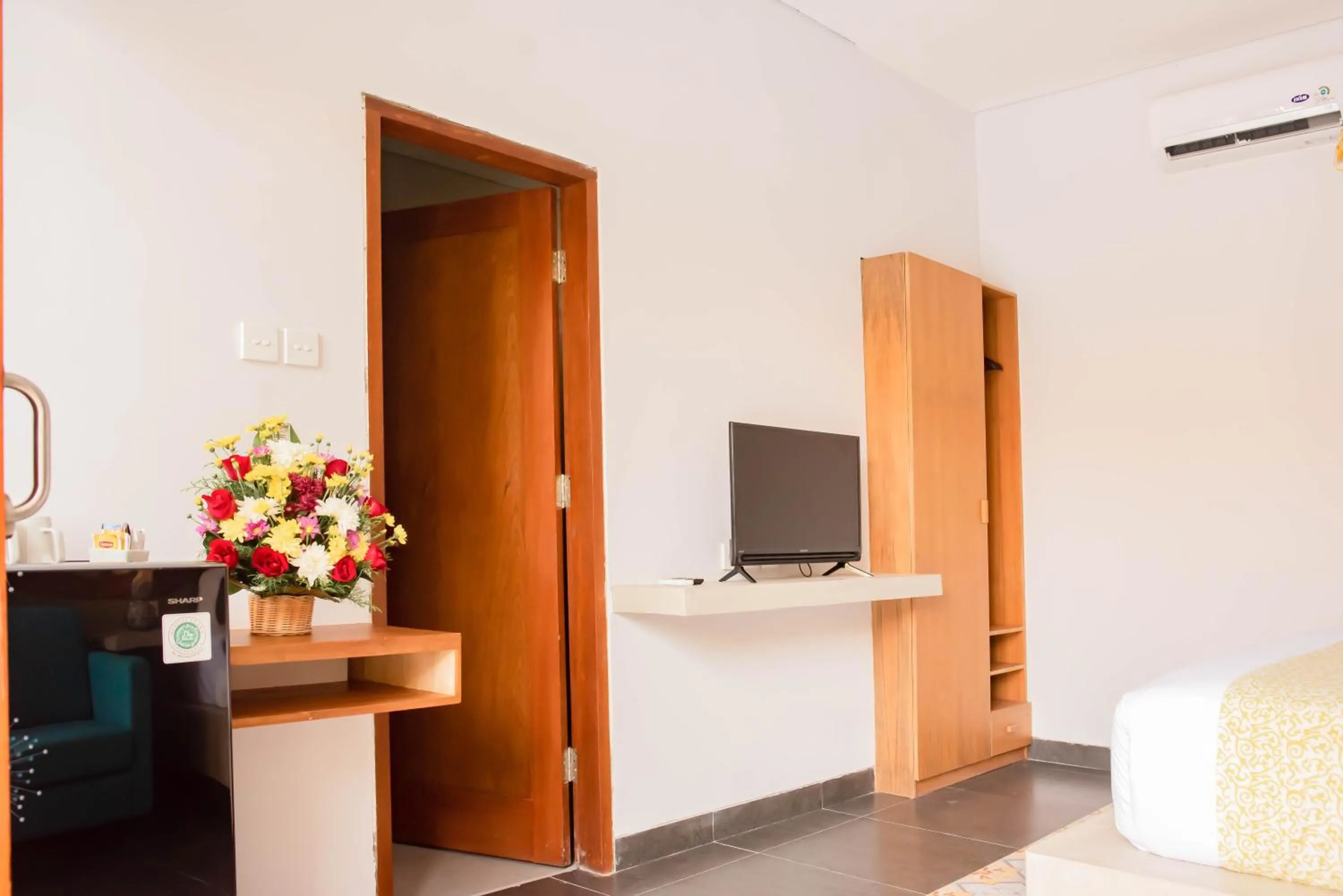 Bed in Apple Villa & Suite Seminyak