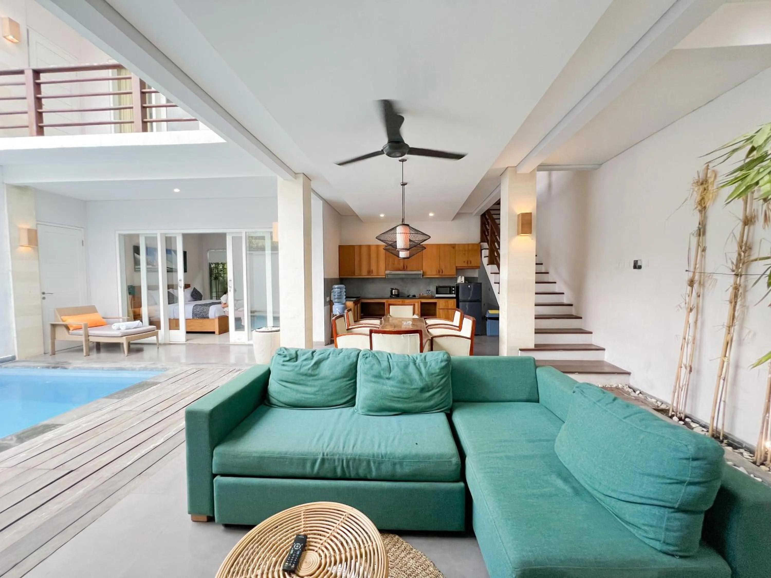 Apple Villa & Suite Seminyak