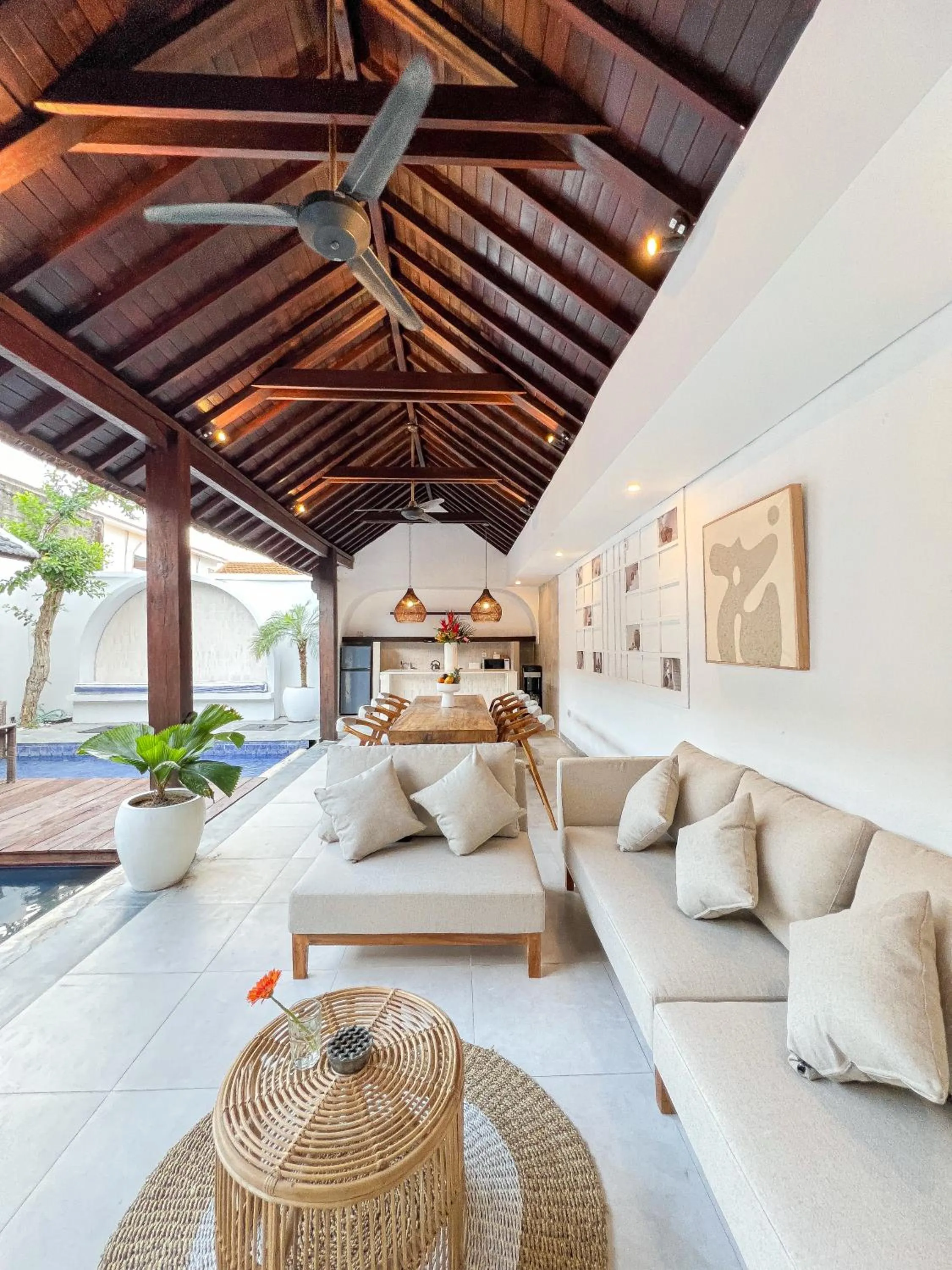 Apple Villa & Suite Seminyak