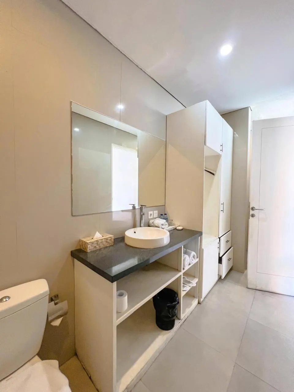 Apple Villa & Suite Seminyak