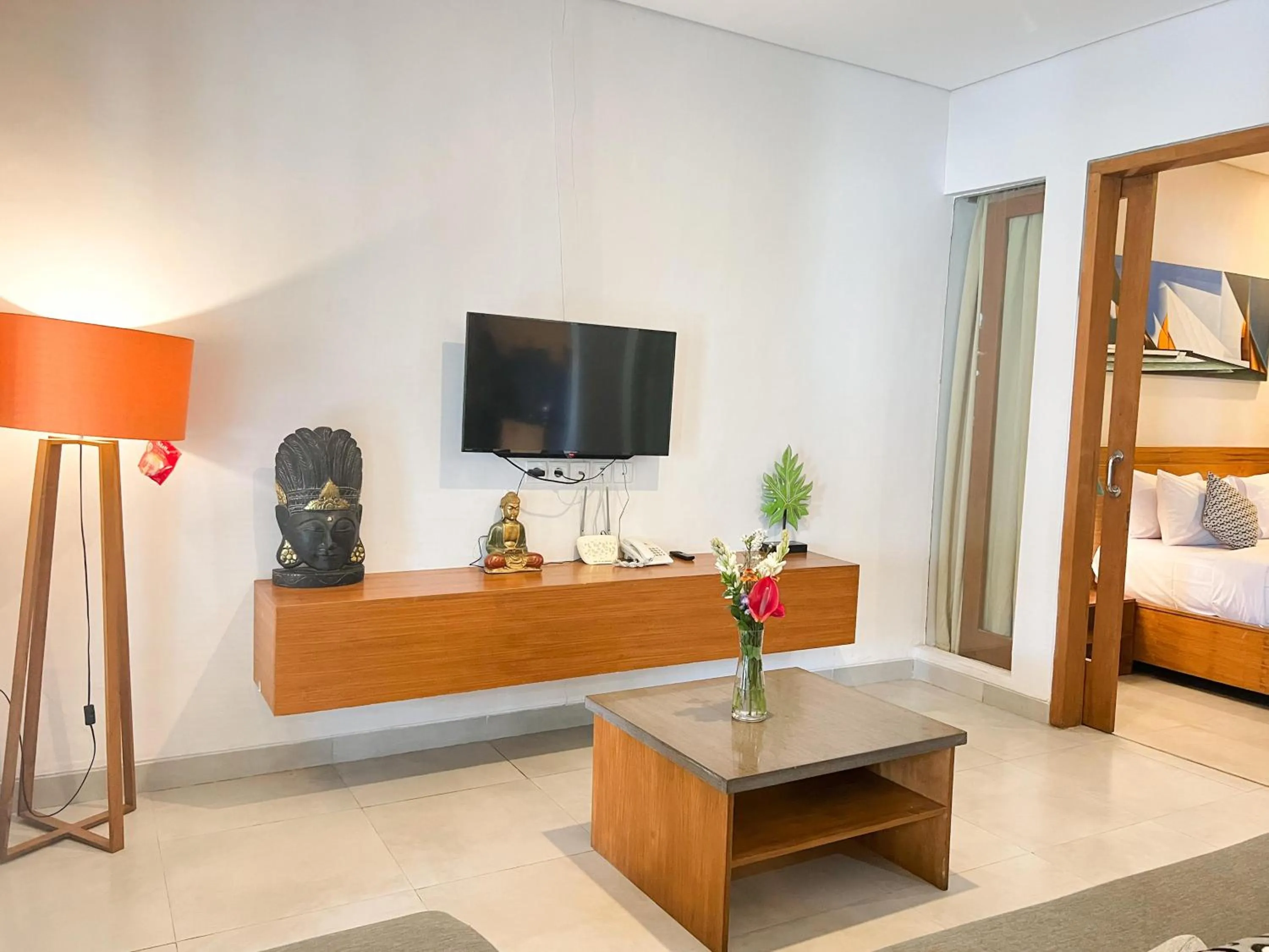 Bed in Apple Villa & Suite Seminyak