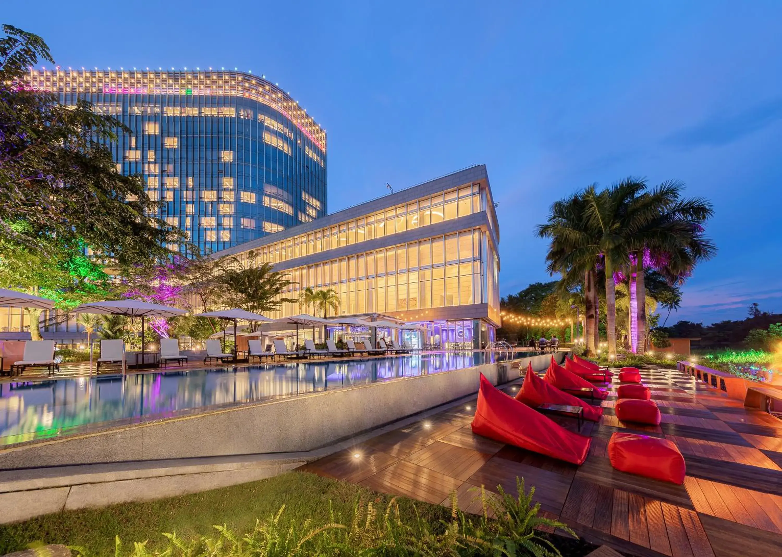 Property building in LOTTE Hotel Yangon Property building in LOTTE Hotel Yangon