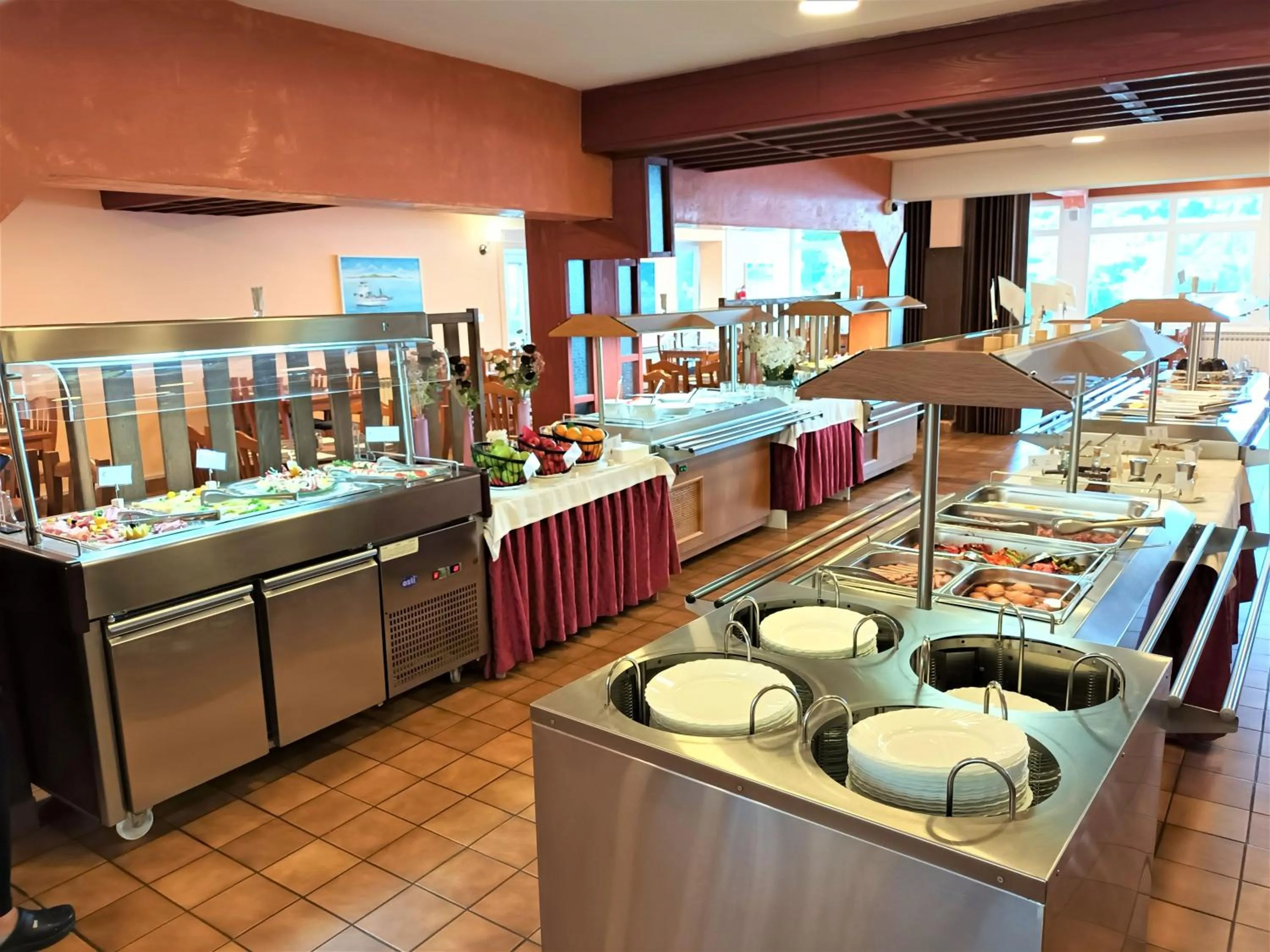 Buffet breakfast in Centinera Resort