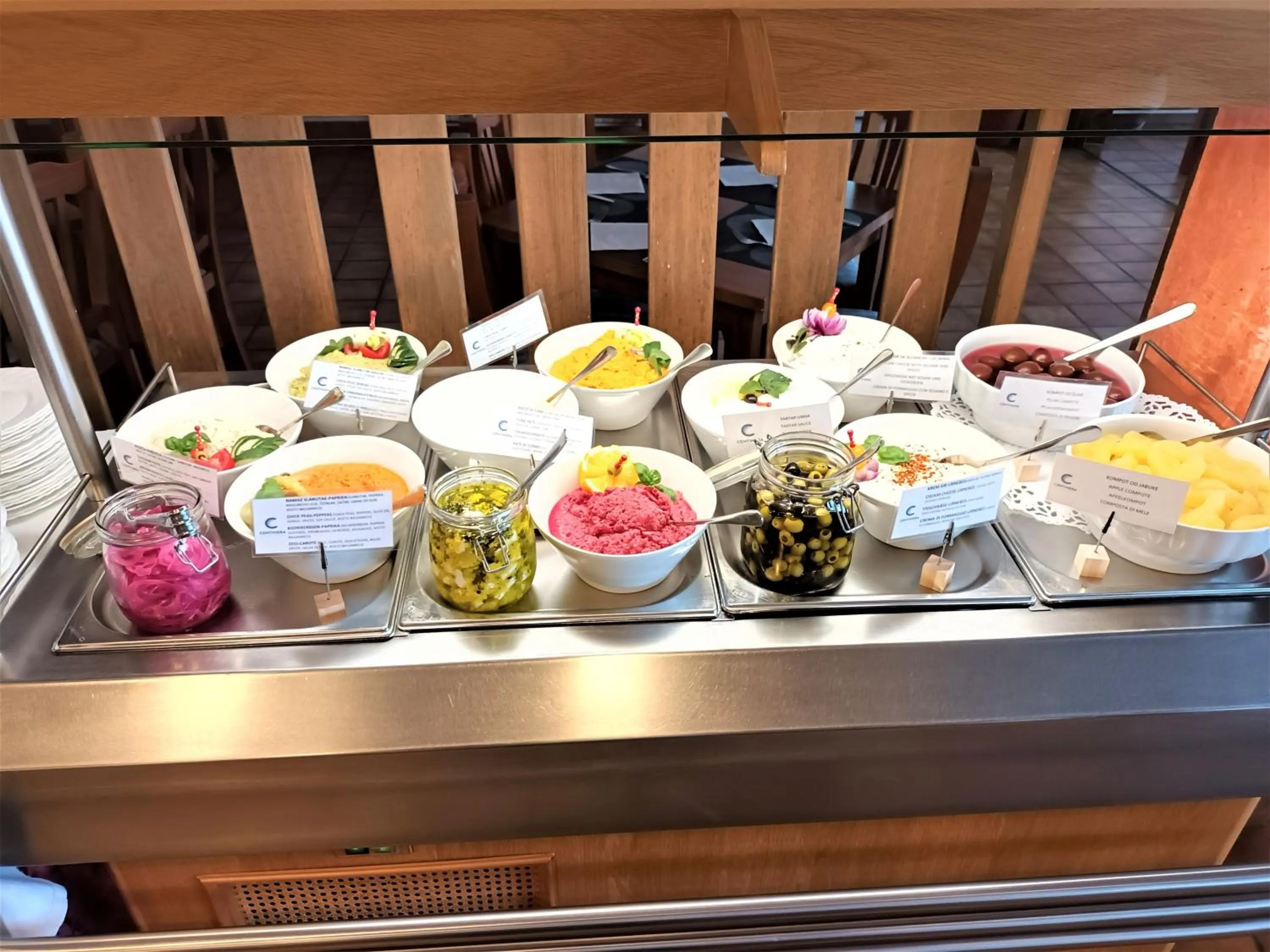 Buffet breakfast in Centinera Resort