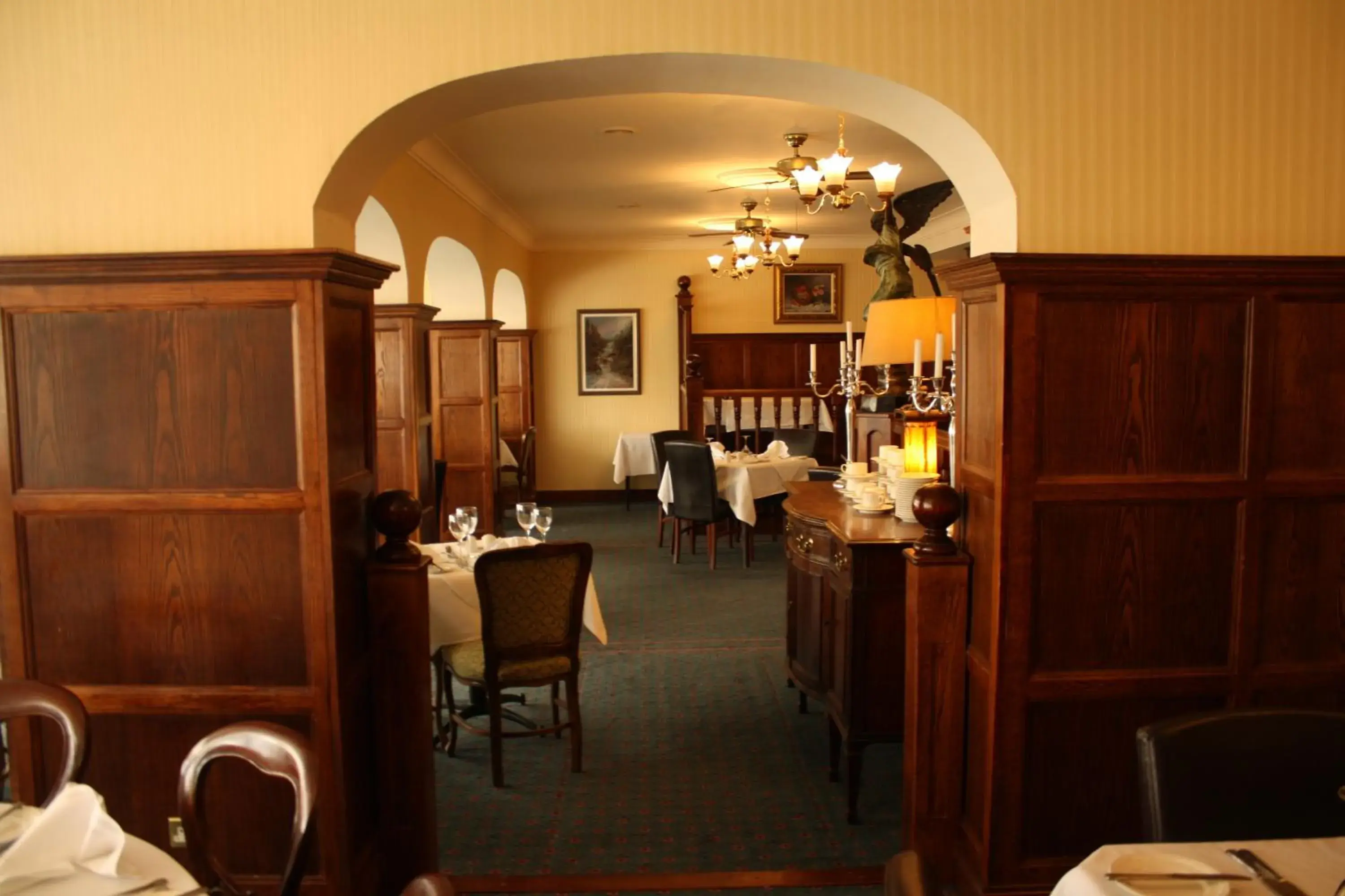 Restaurant/places to eat in Sandhouse Hotel Restaurant/places to eat in Sandhouse Hotel