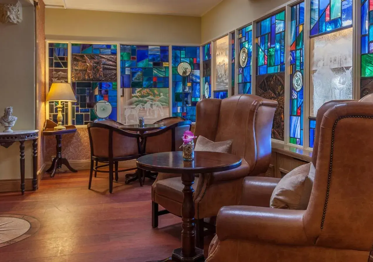 Lounge or bar in Sandhouse Hotel Lounge or bar in Sandhouse Hotel