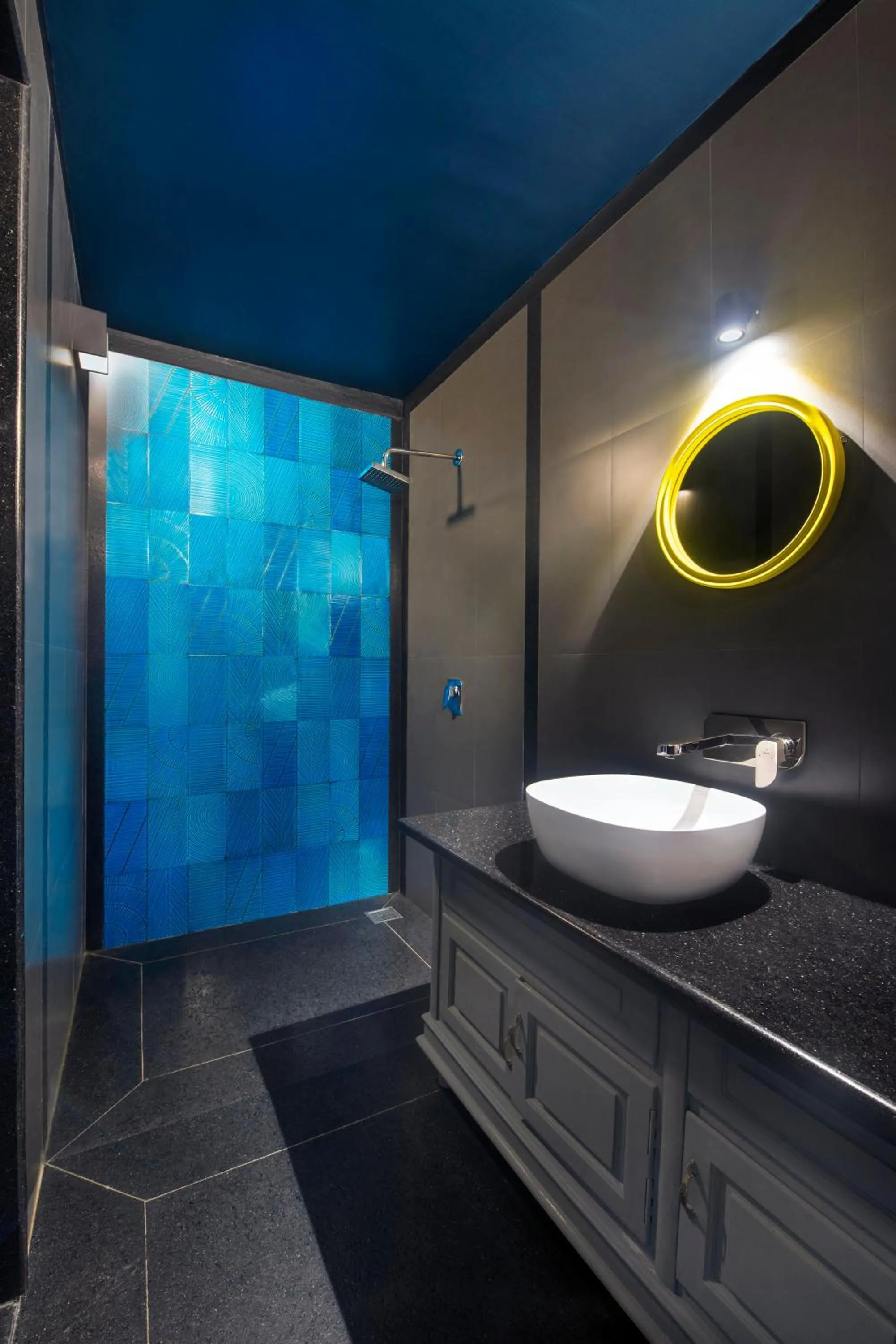 Bathroom in Villa Retreat - Boutique Hotel