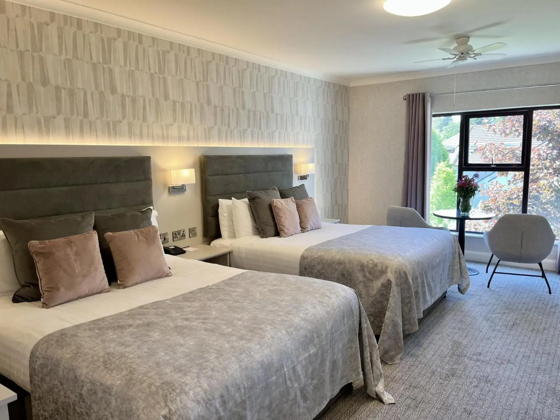 Executive Twin Room in Mill Park Hotel Executive Twin Room in Mill Park Hotel