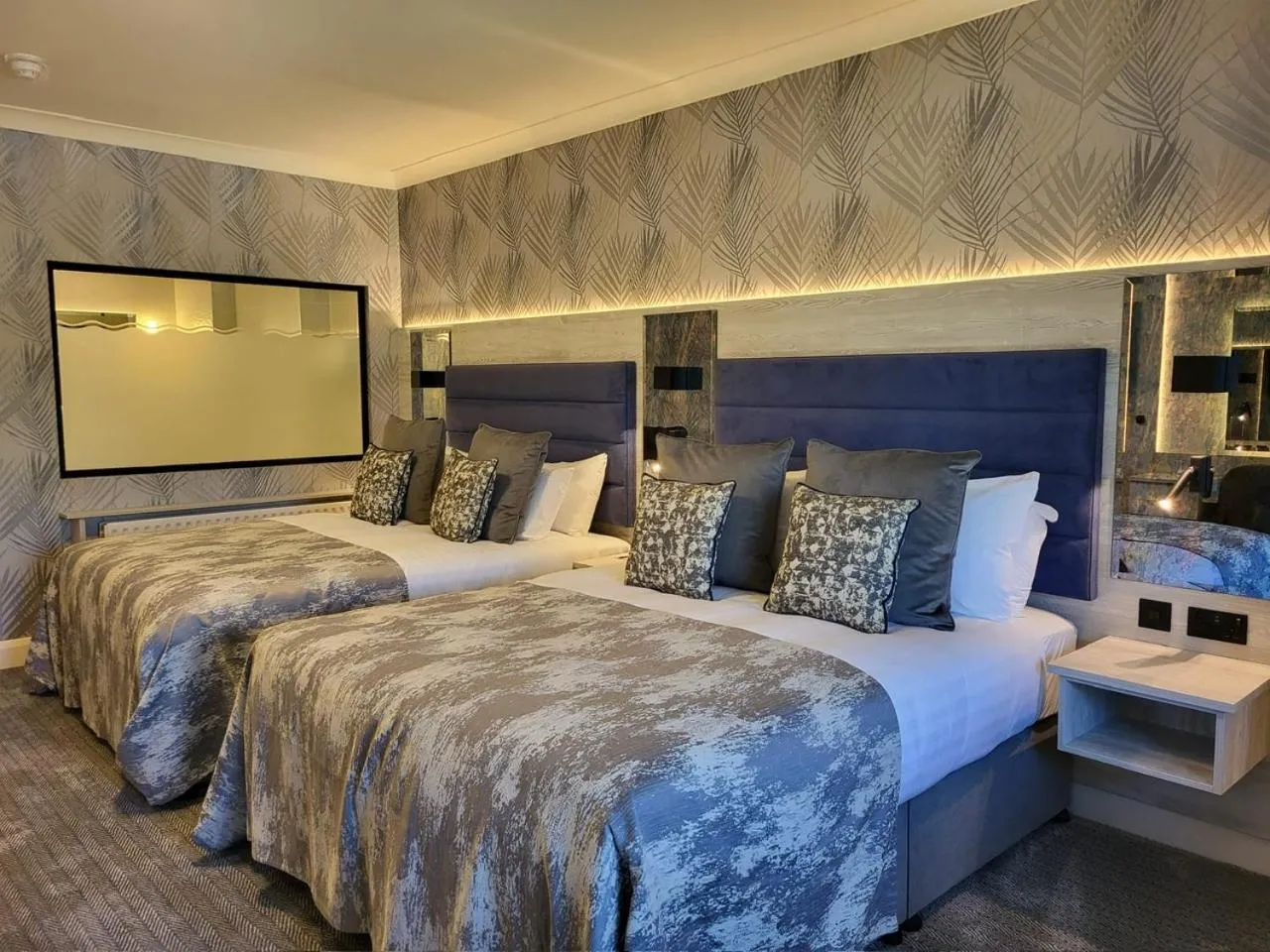 Bed in Mill Park Hotel