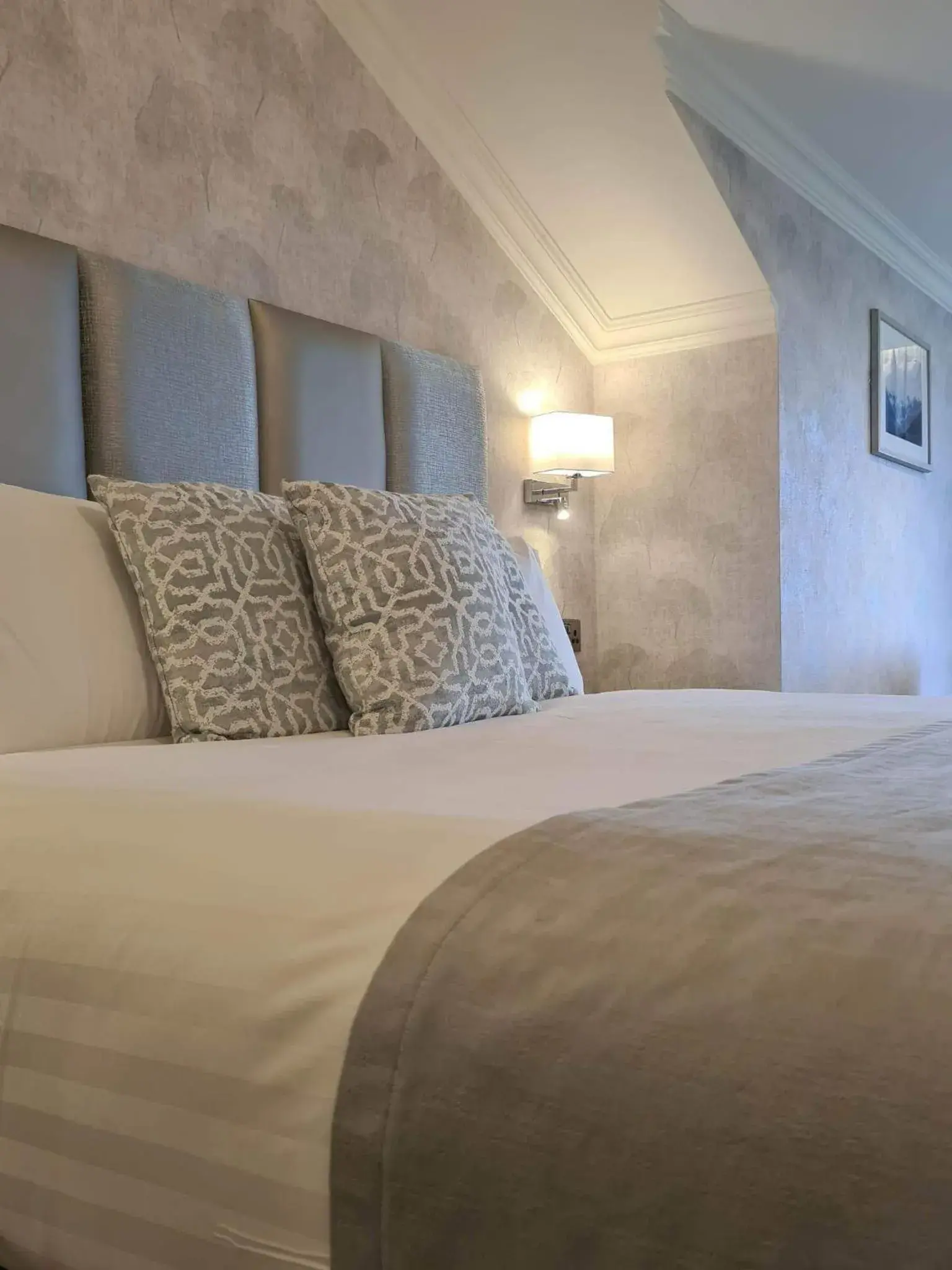 Bed in Mill Park Hotel Bed in Mill Park Hotel